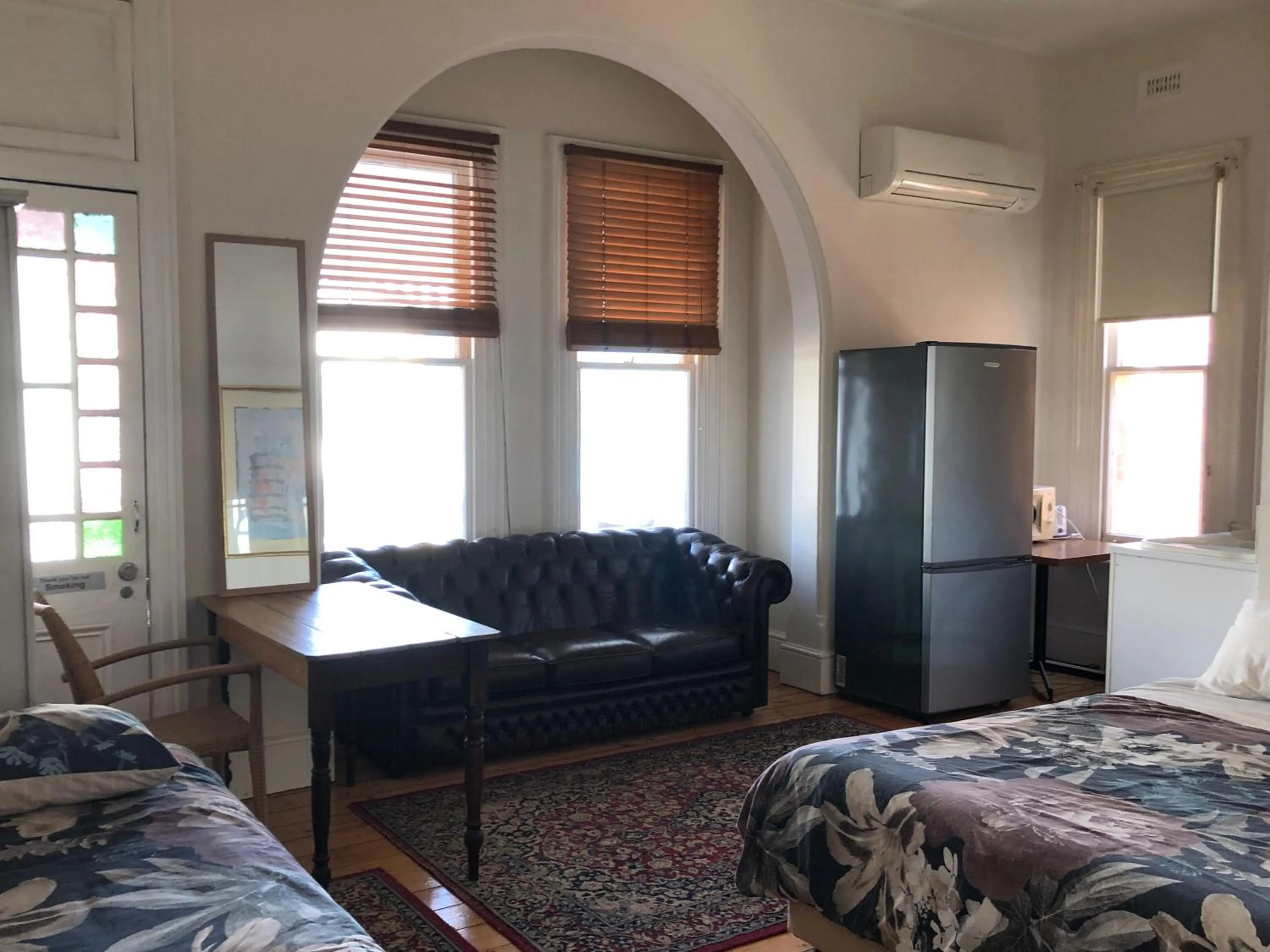 Bed in Northlodge Central City Apartments