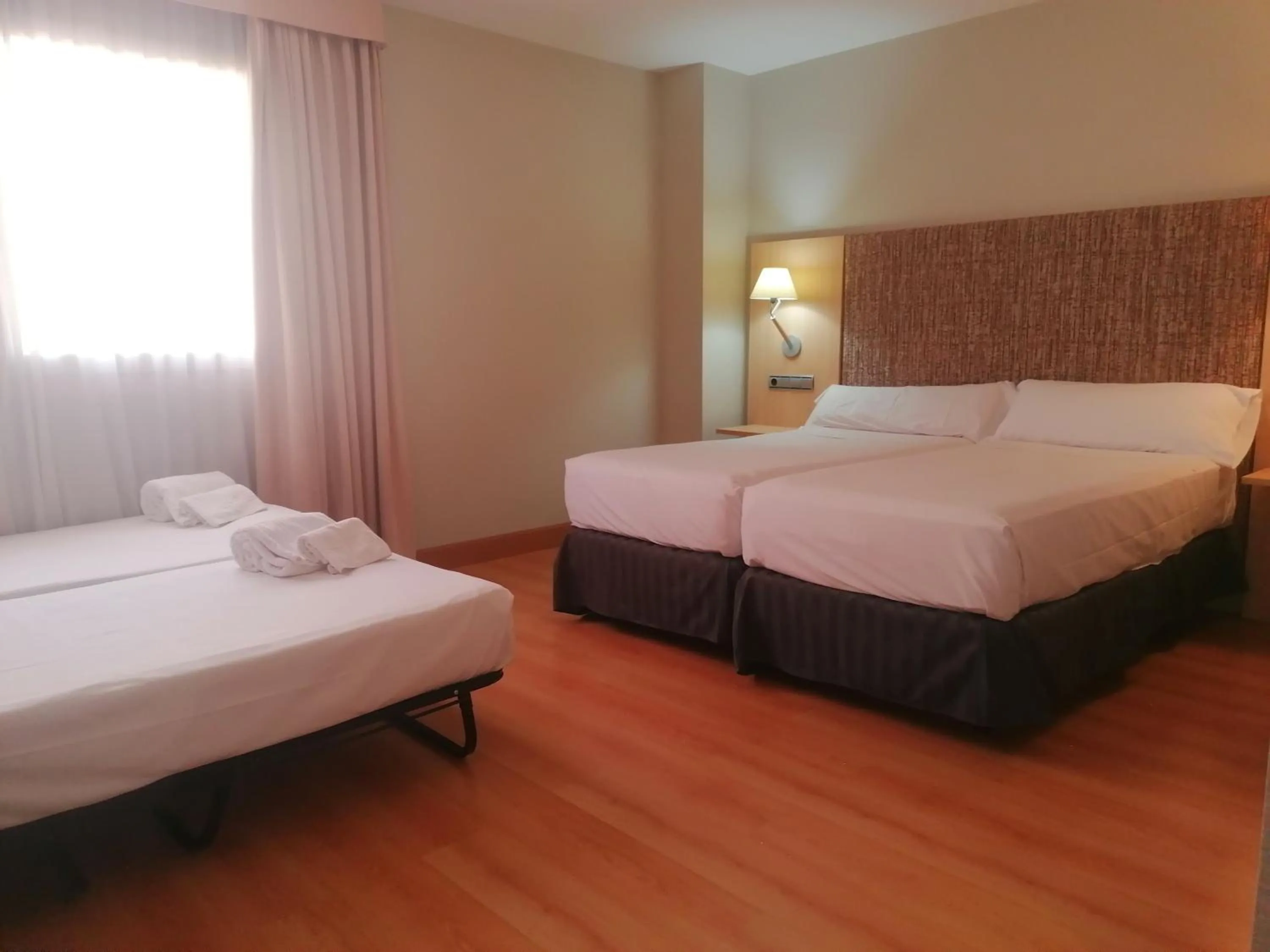 Bedroom, Bed in U Hotel Villa-Gomá