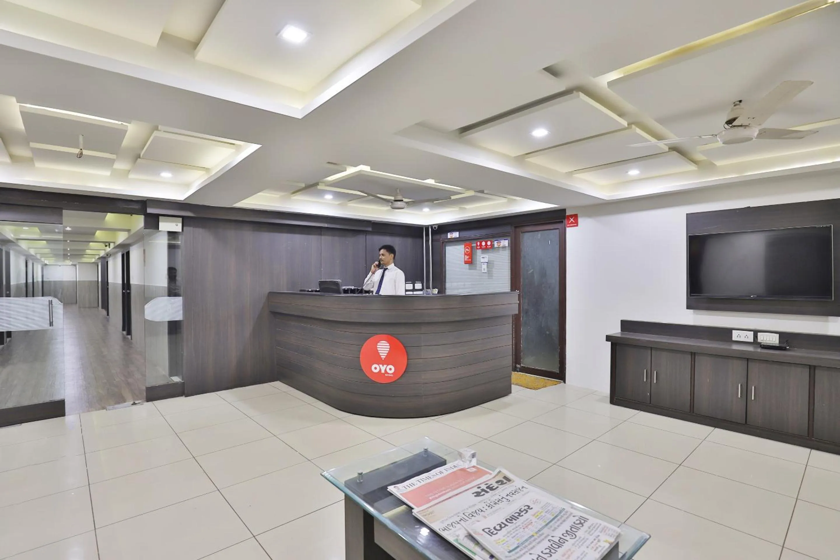 Lobby or reception in Hotel Nova Cross Road