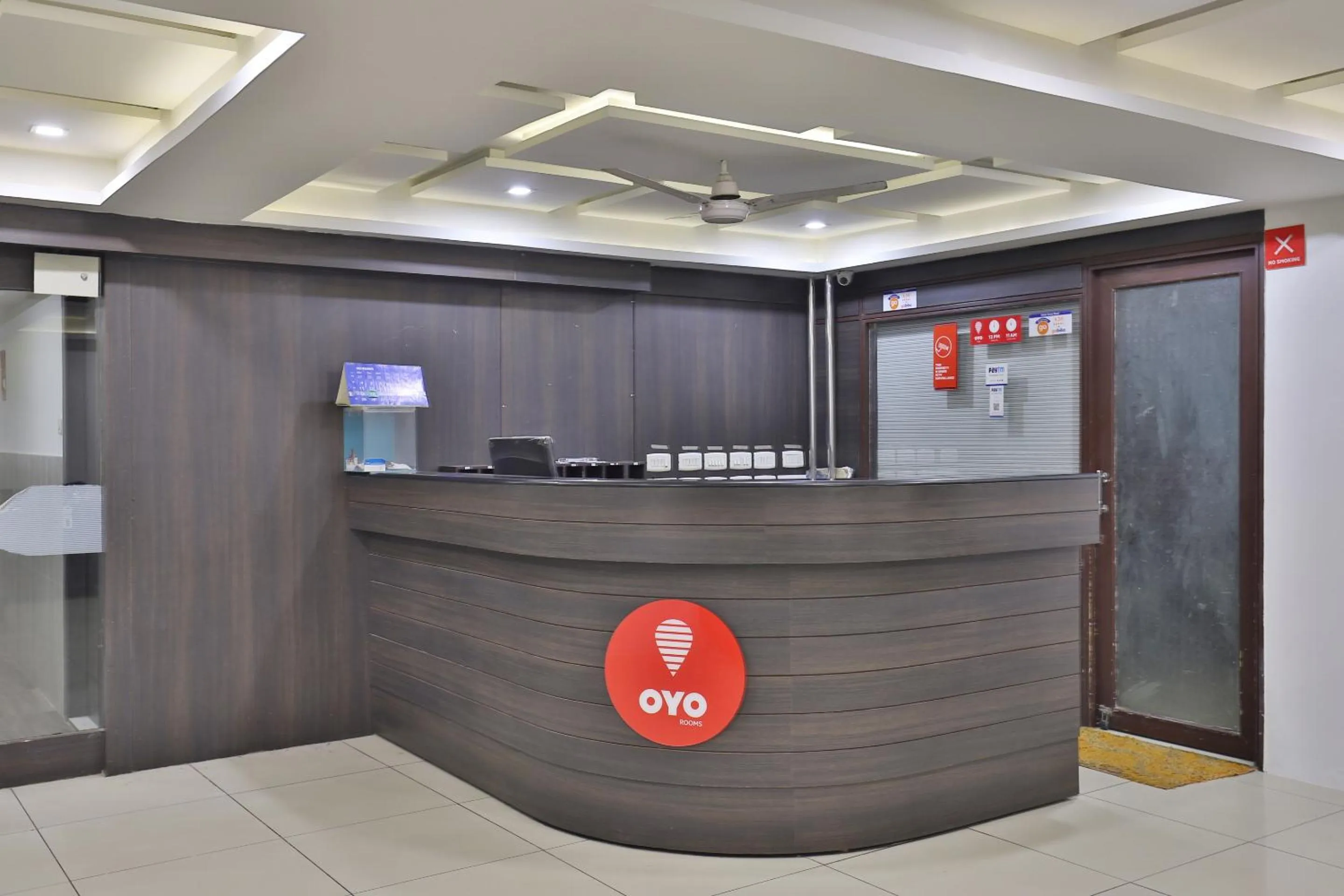 Facade/entrance in Hotel Nova Cross Road