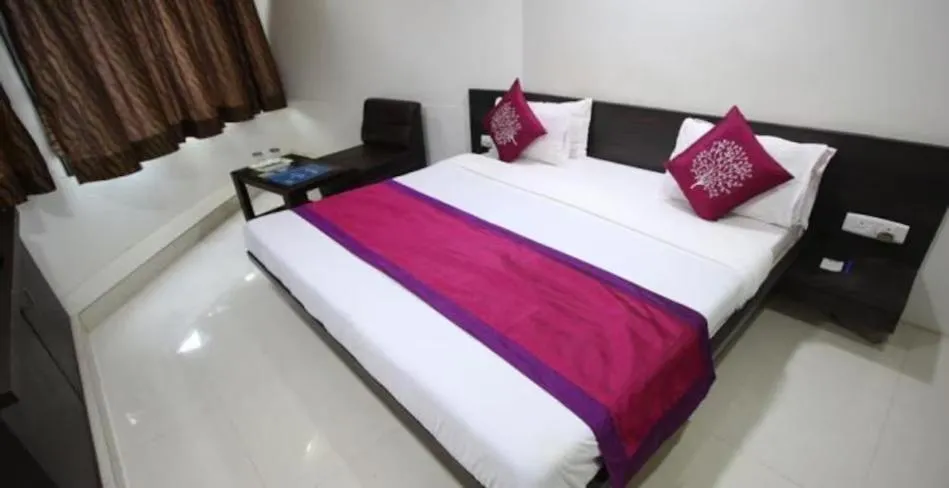 Bed in Hotel Nova Cross Road