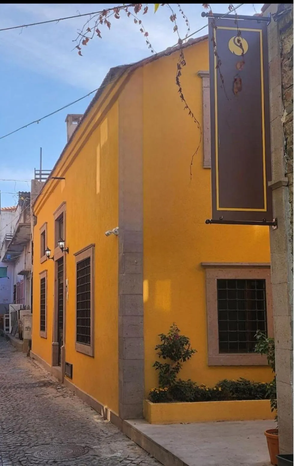 Hanole Macaron Guest House