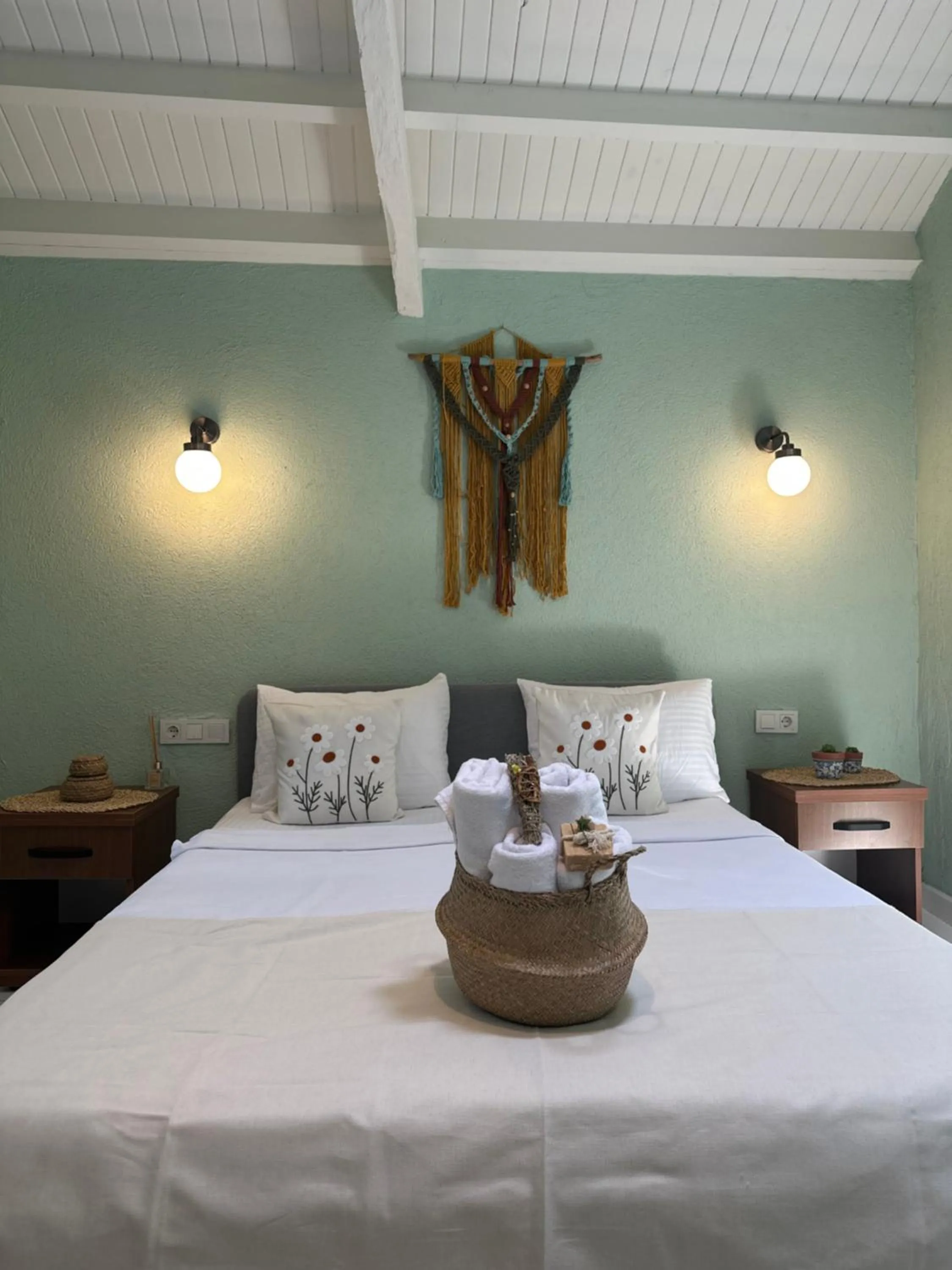 Bed in Hanole Macaron Guest House