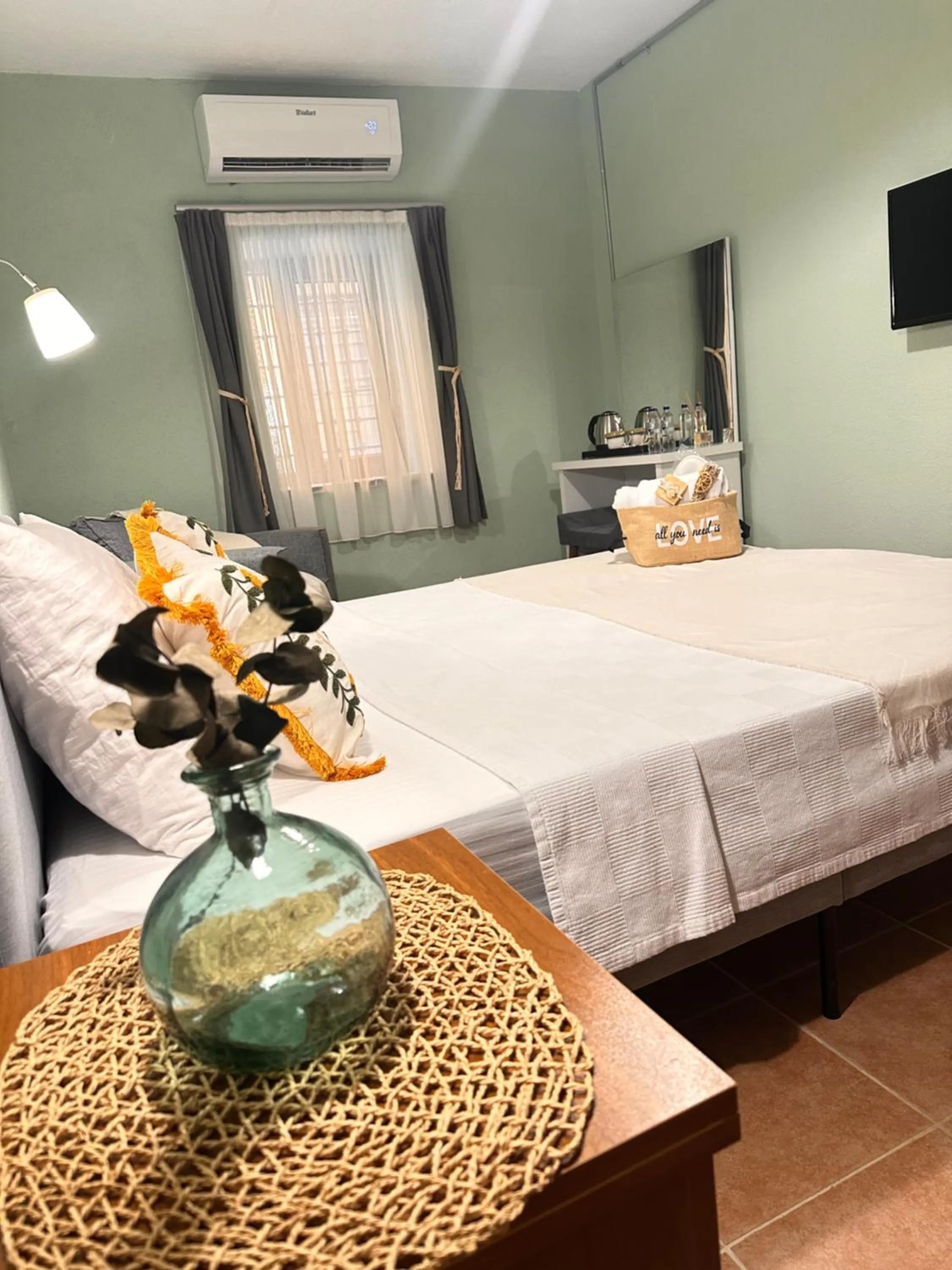 Bed in Hanole Macaron Guest House