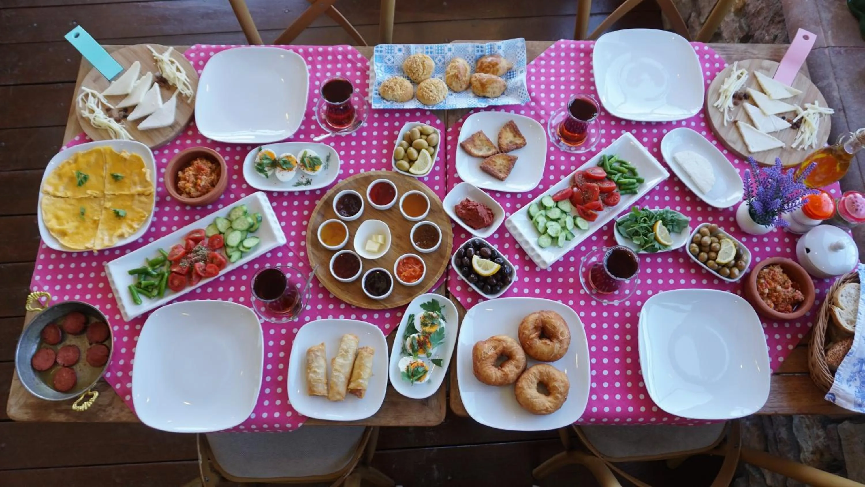 Breakfast in Fikretbey Konağı