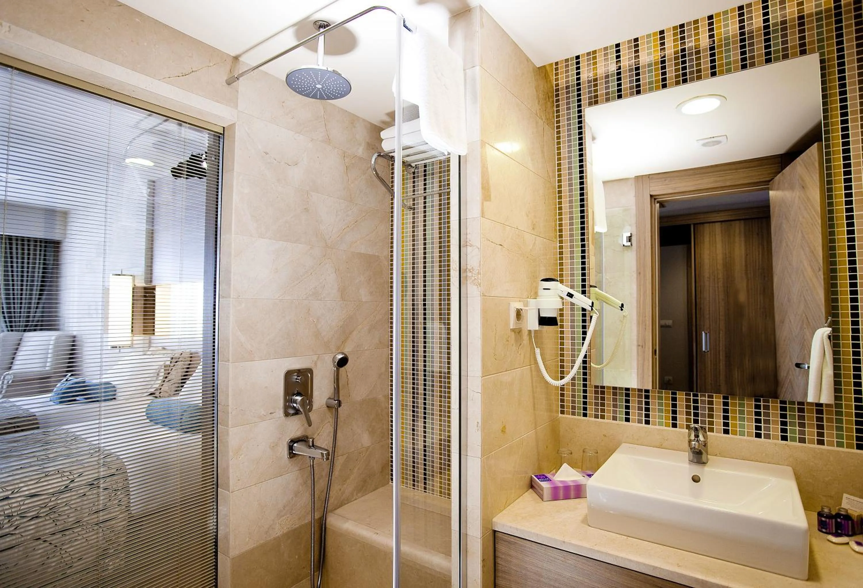 Shower in Melas Resort Hotel