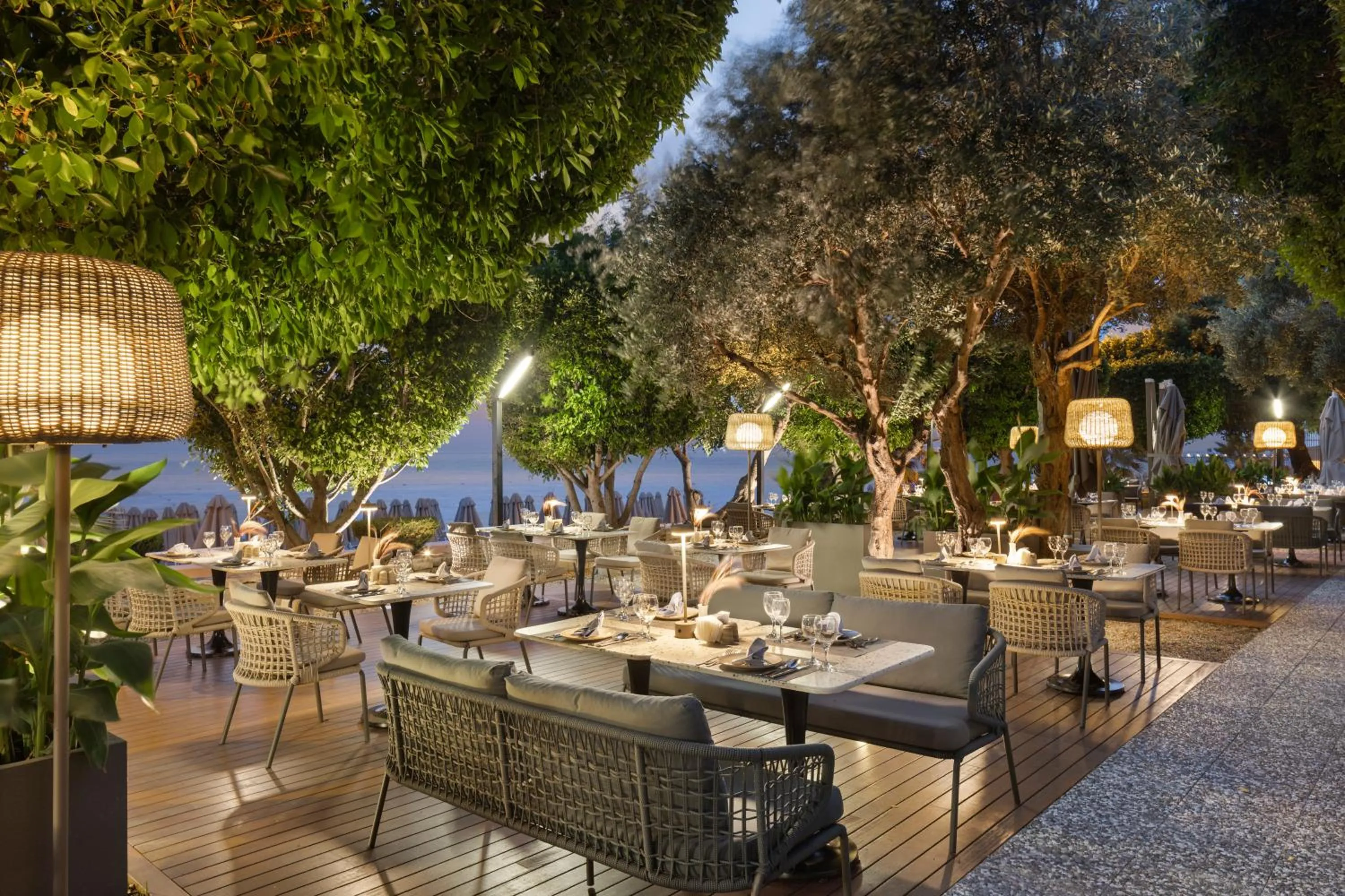 Restaurant/places to eat in Melas Resort Hotel