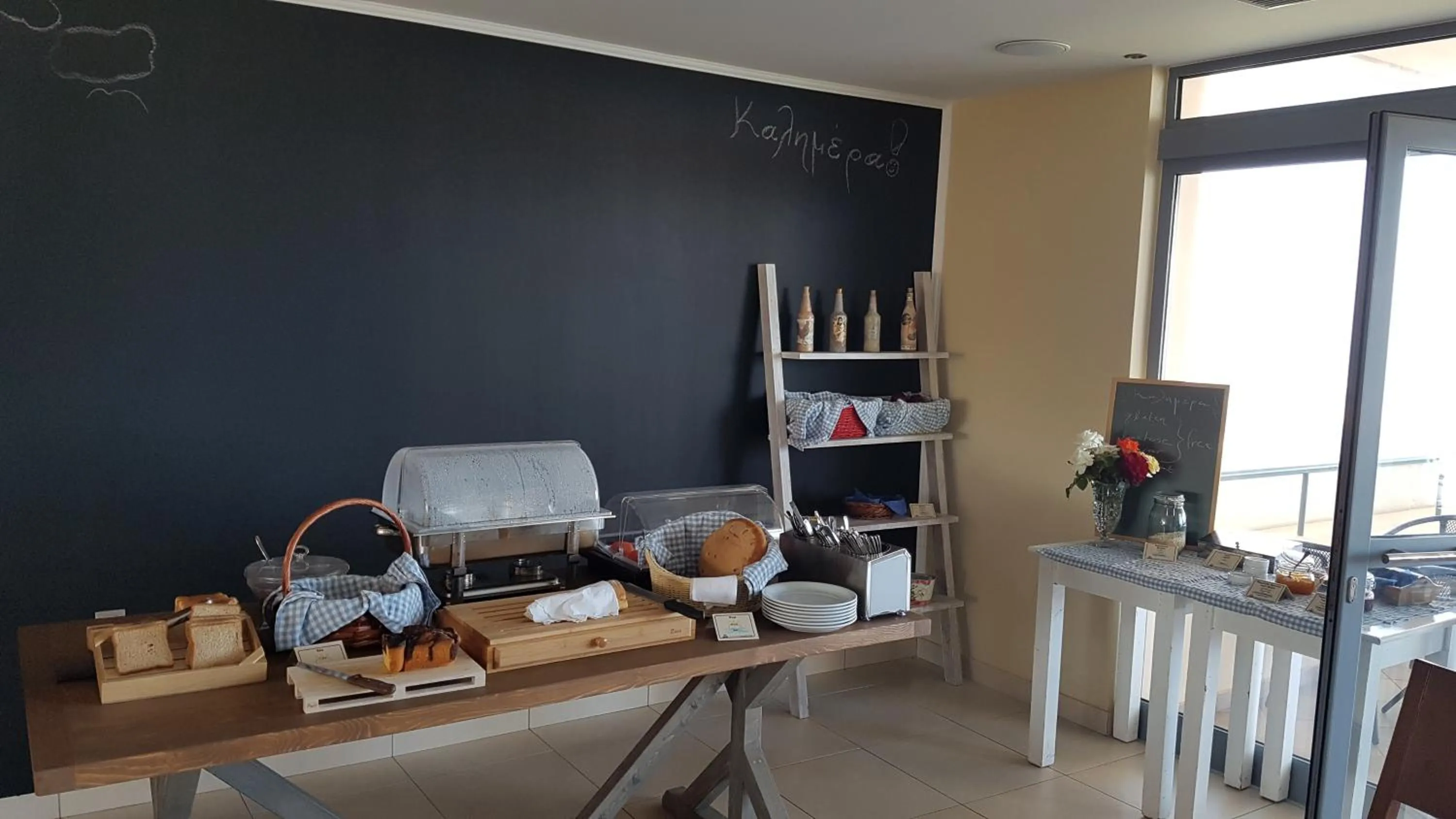 Buffet breakfast in Ostria Hotel Kakovatos Beach