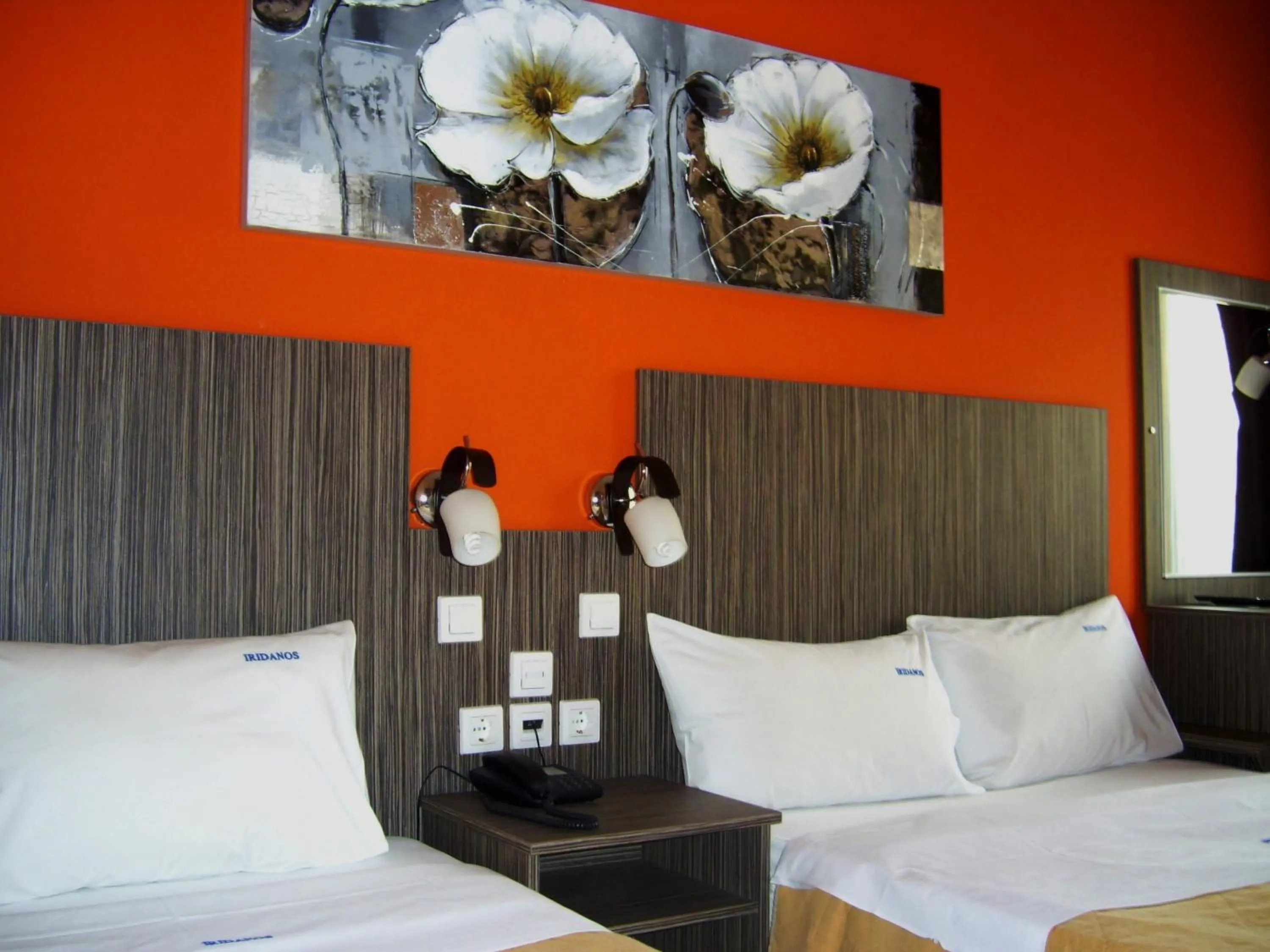 Bedroom, Bed in Iridanos