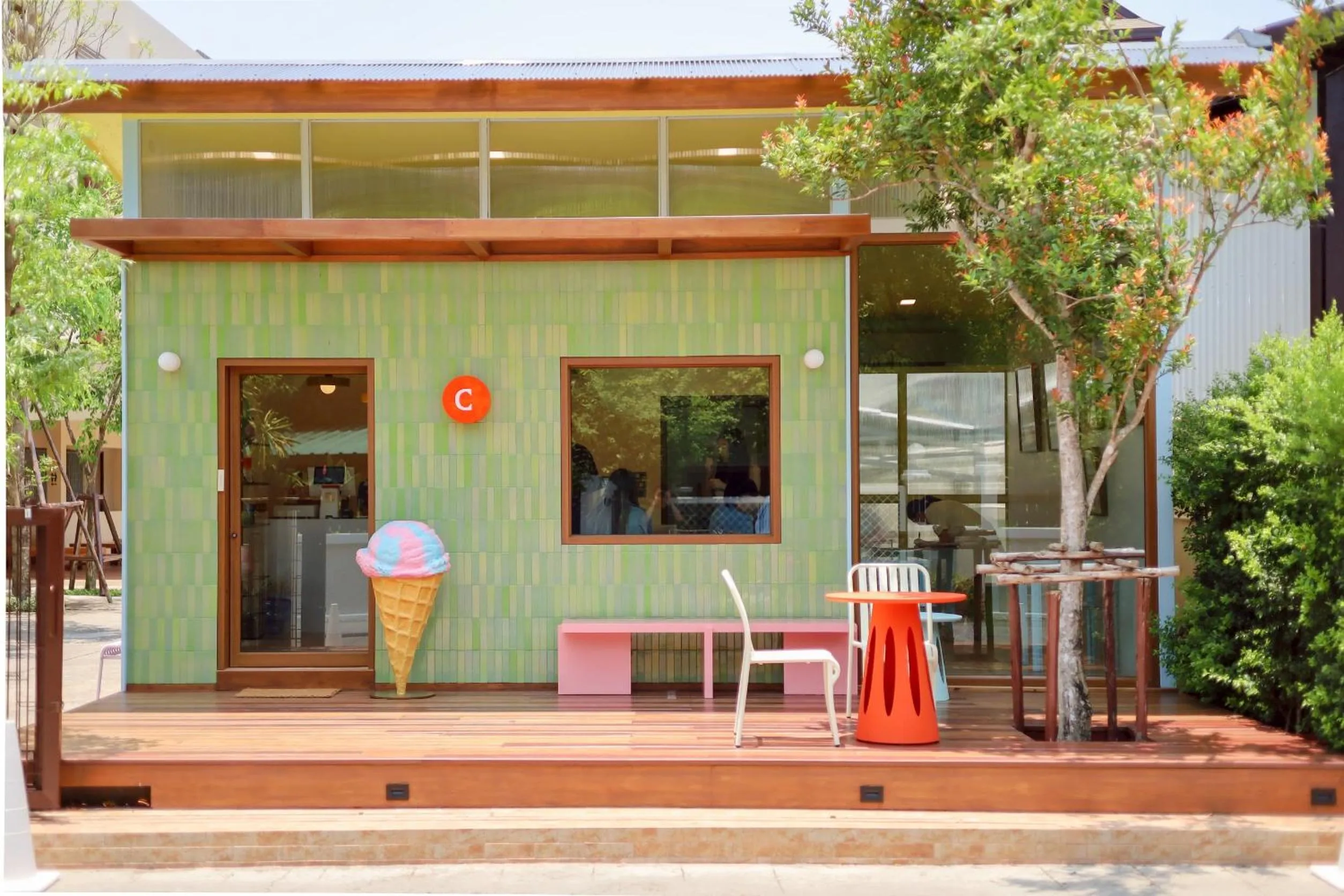 Nearby landmark in Thong Poon Apartment Chiang Mai