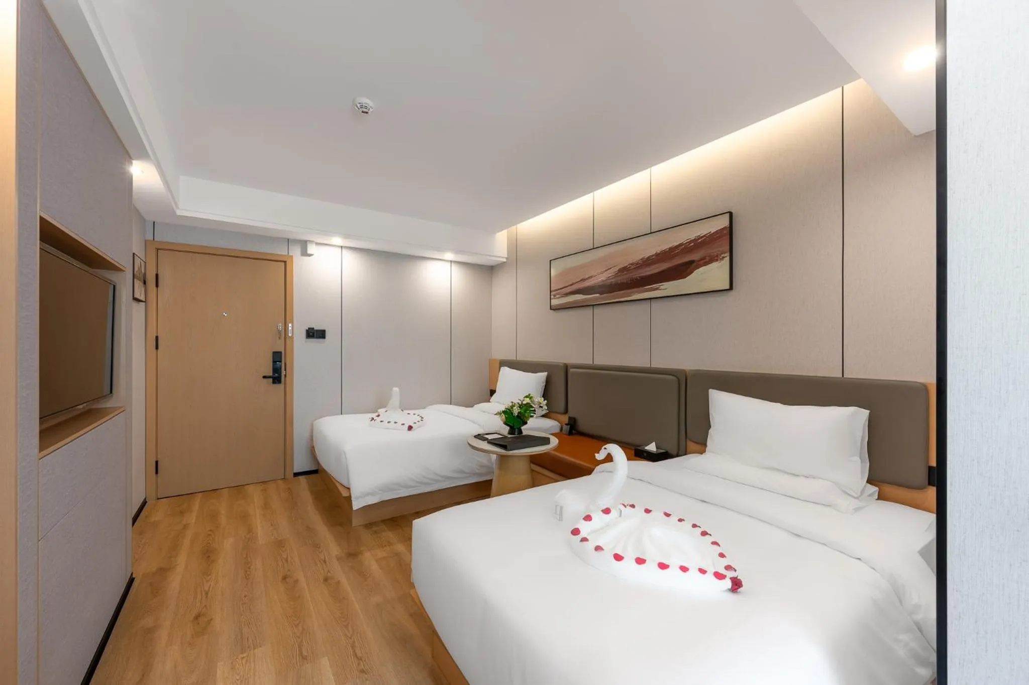 Bed in Rama9 No1 Hotel