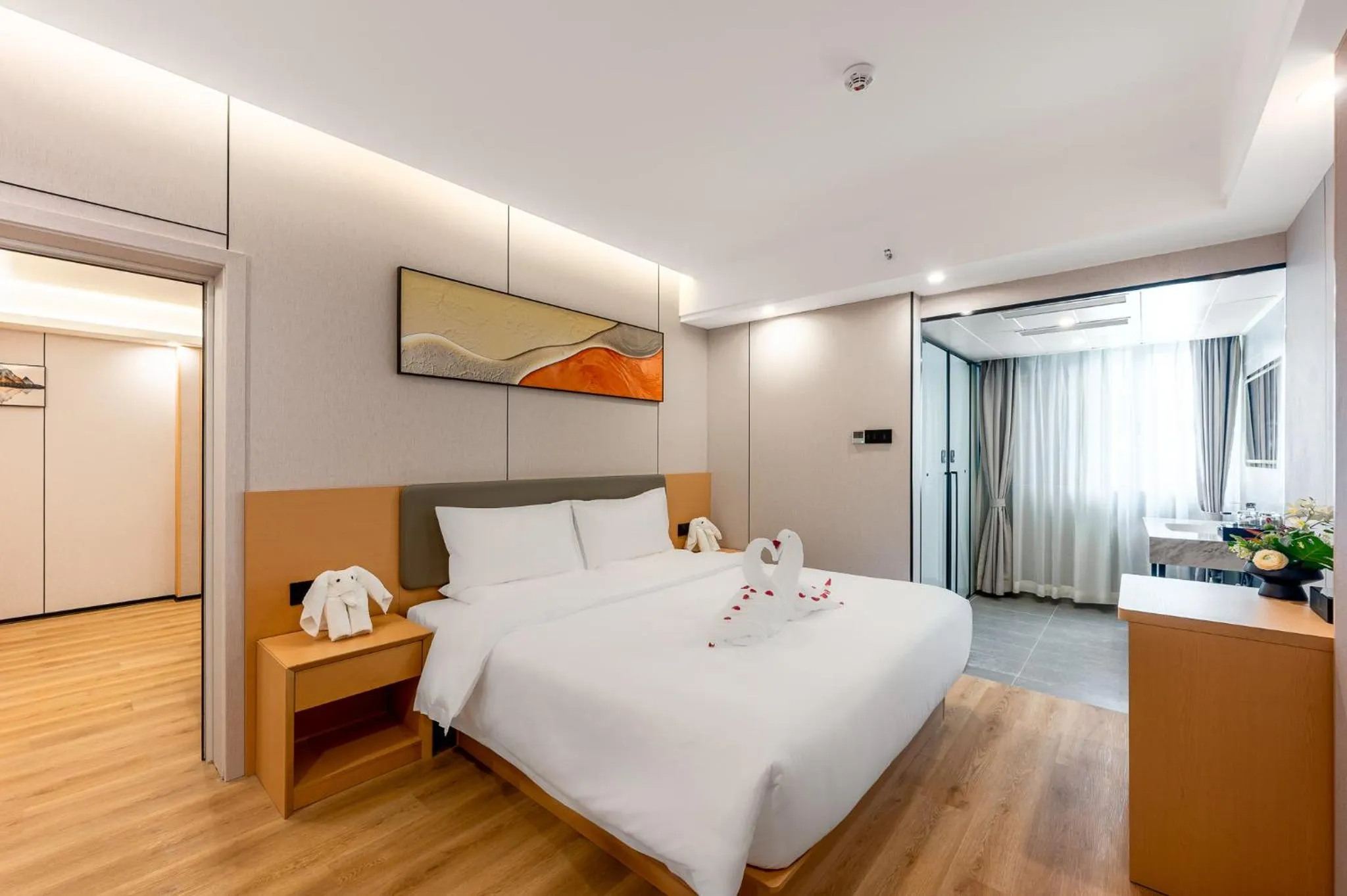 Bedroom, Bed in Rama9 No1 Hotel