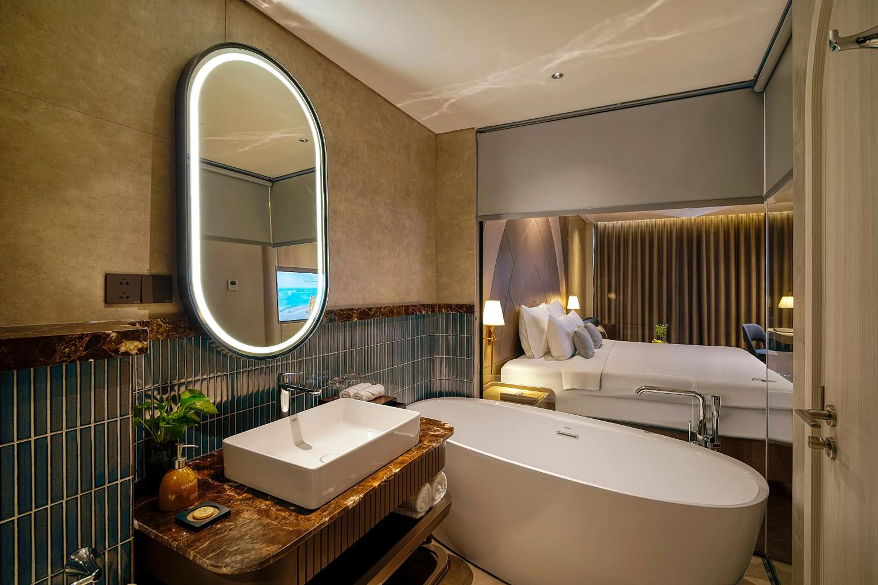 Bathroom, Bed in Champton Nha Trang Hotel