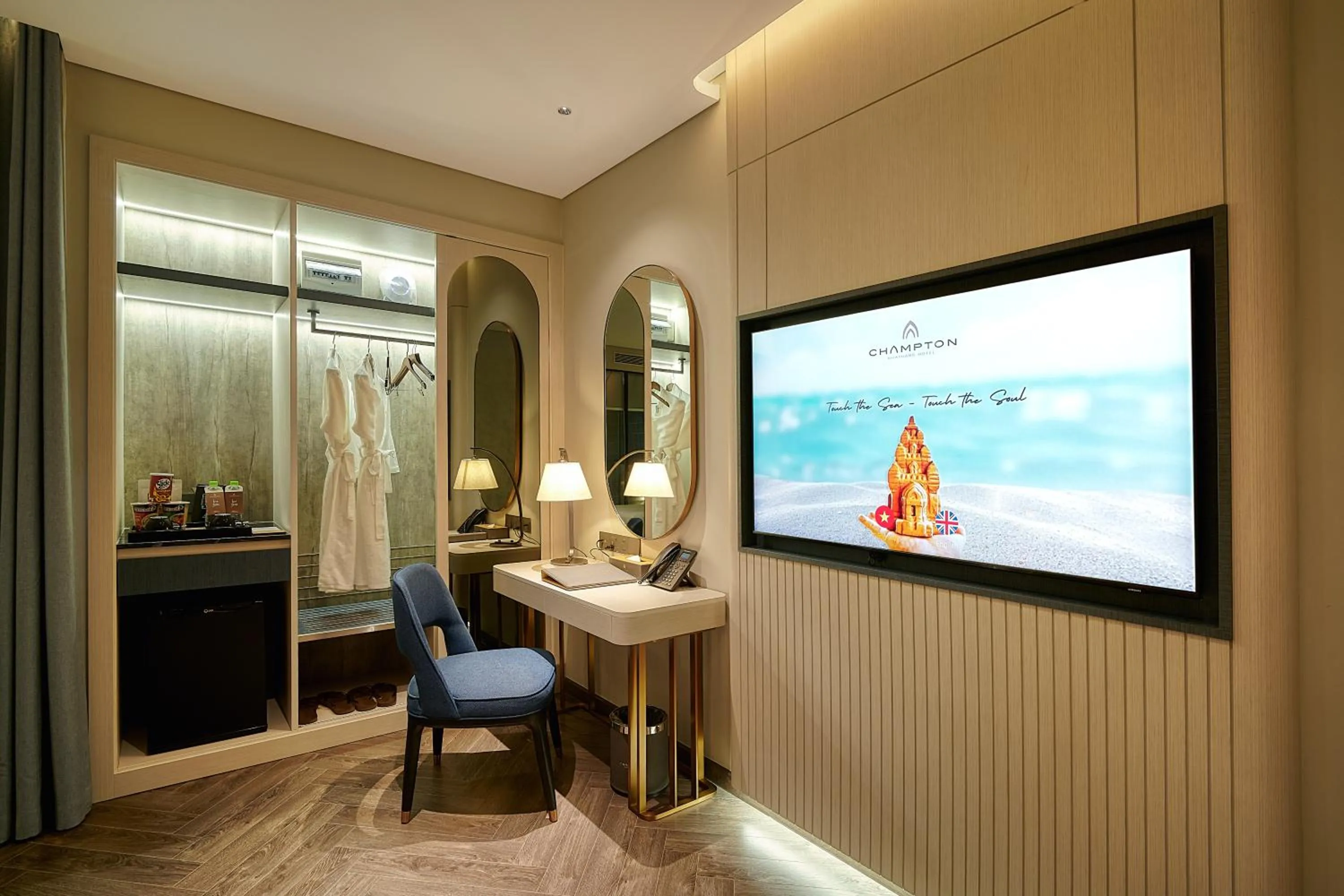 Communal lounge/ TV room in Champton Nha Trang Hotel