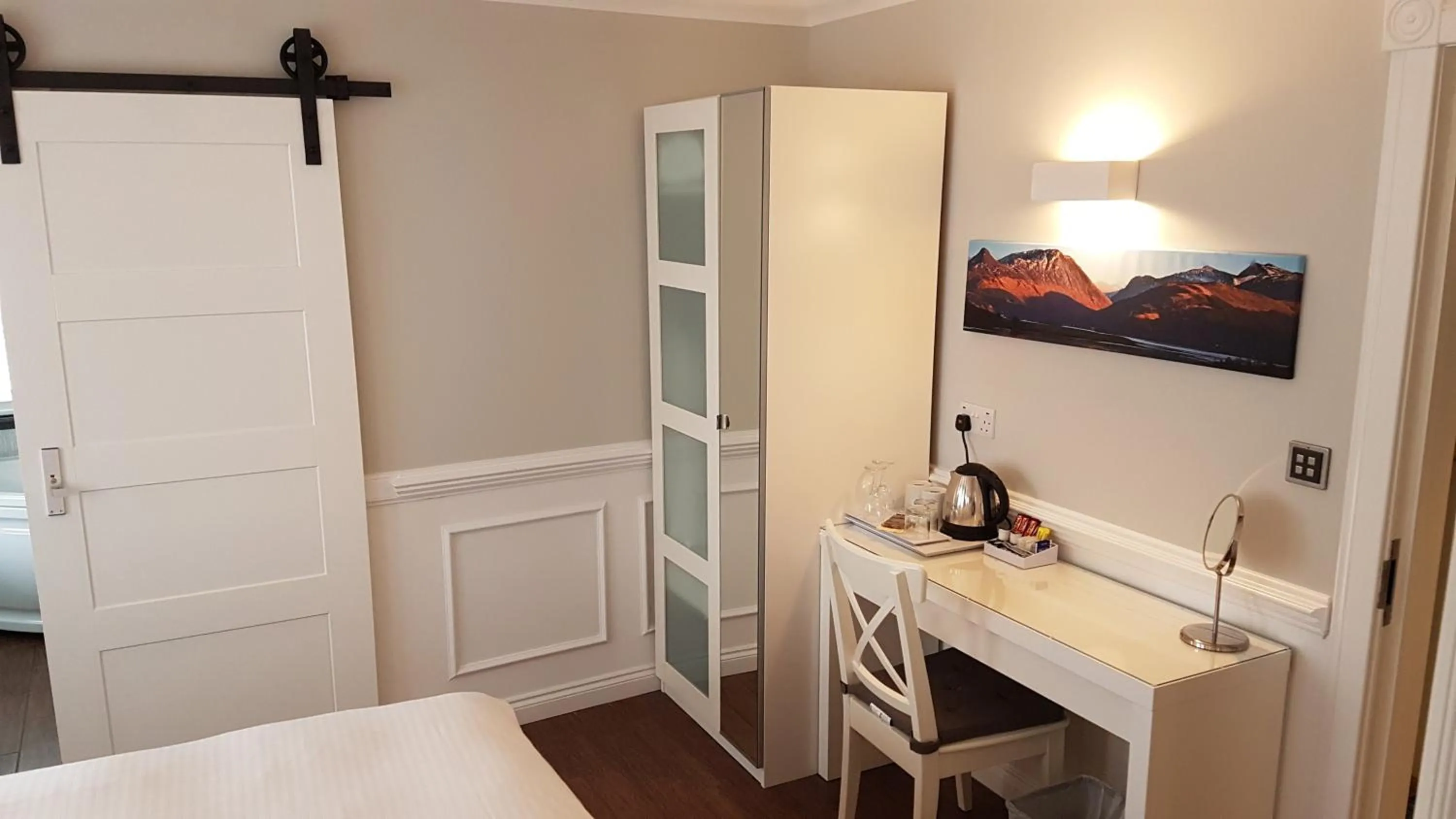 Bed in MacLean Guest House