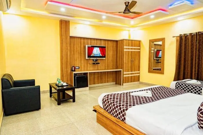 Bed in Mangalam Inn, Deoghar