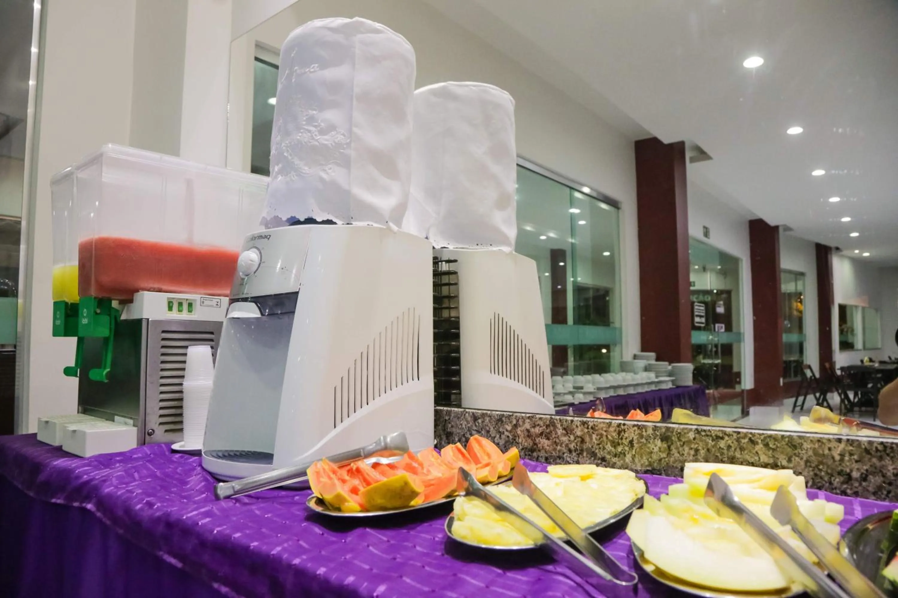 Restaurant/places to eat in Hotel Açay