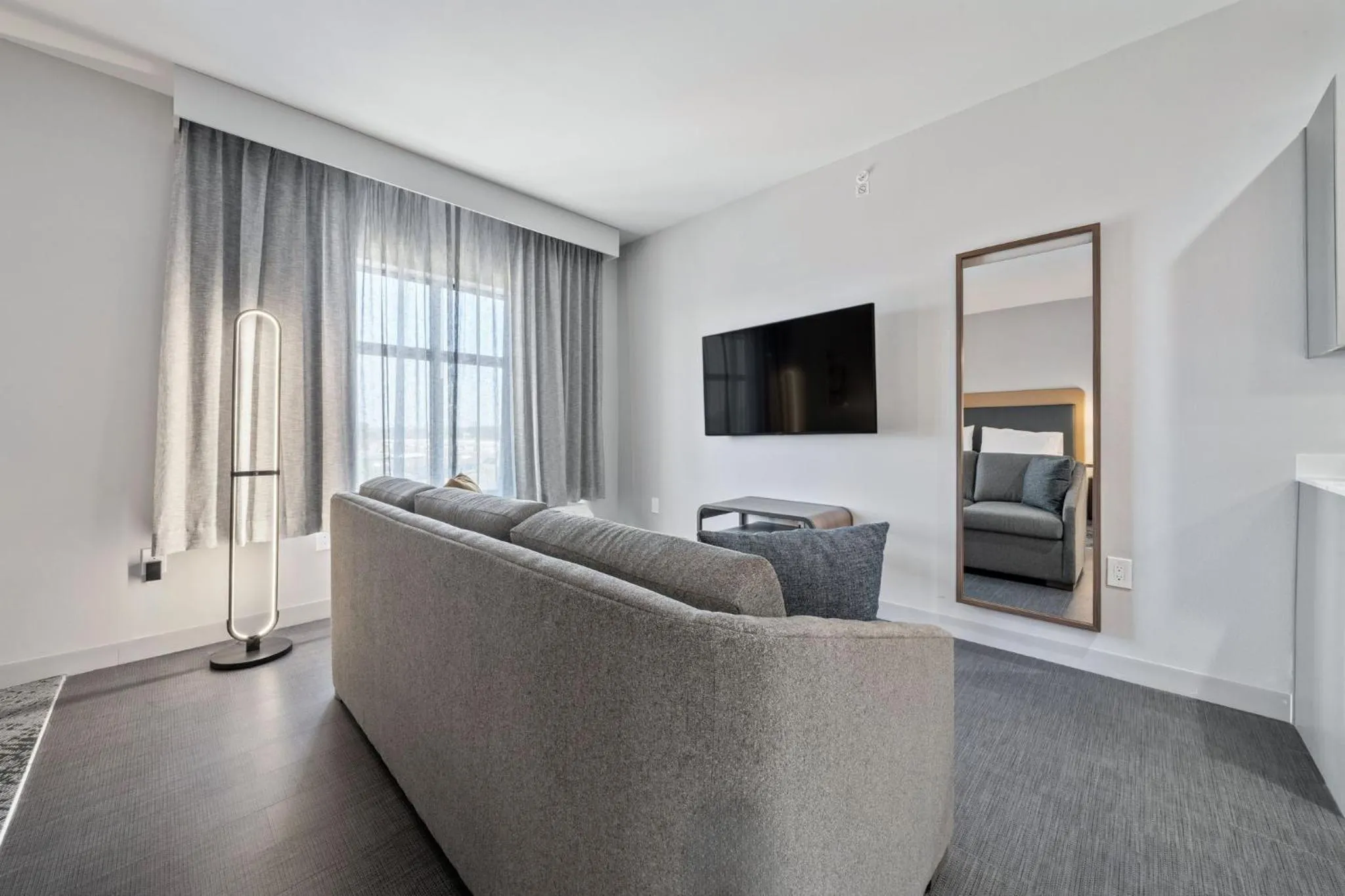 Bed in Homewood Suites By Hilton Austin Airport