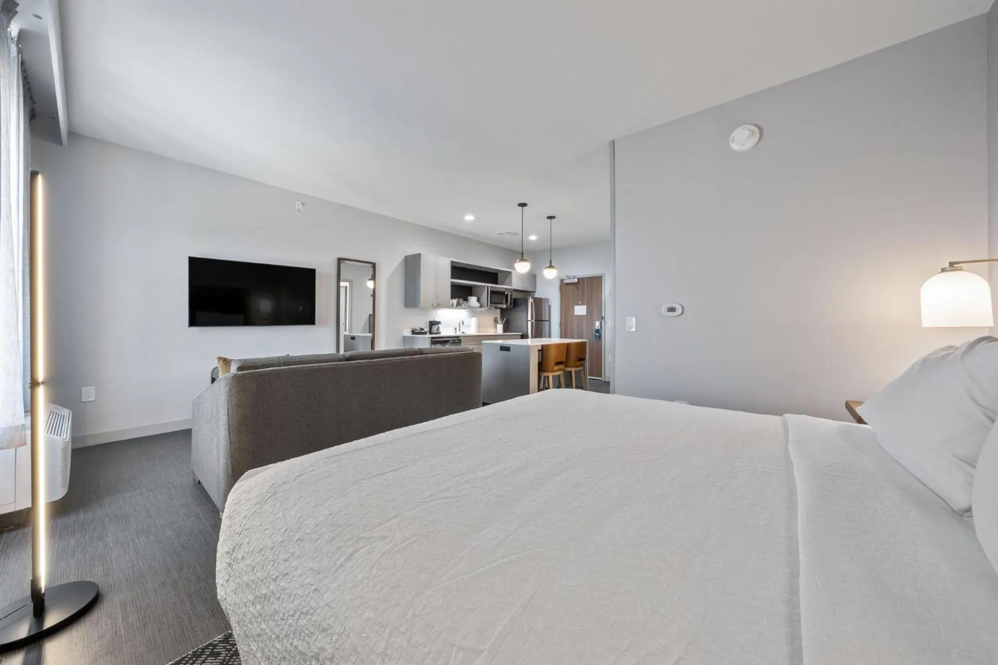 Bed in Homewood Suites By Hilton Austin Airport