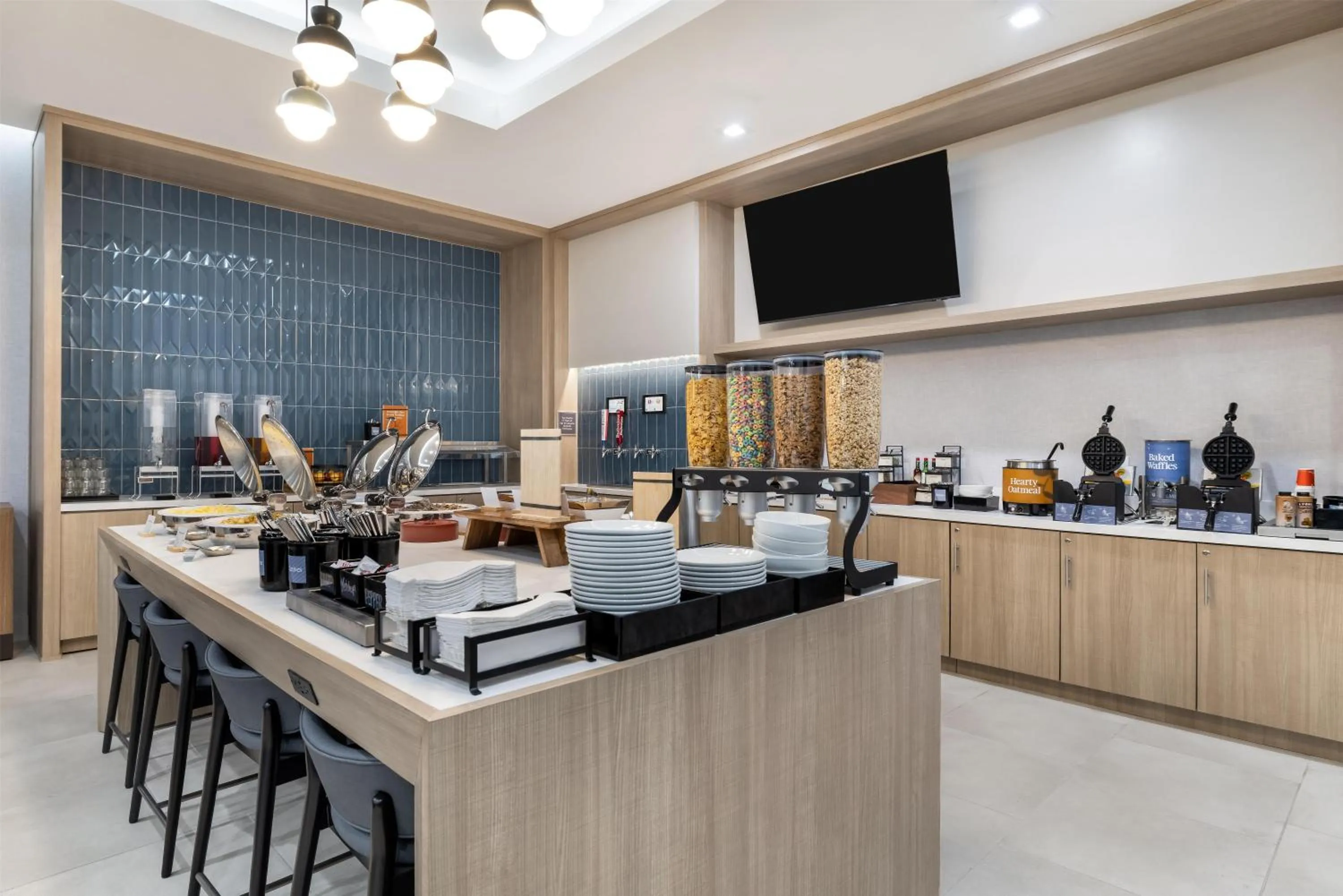 Breakfast in Homewood Suites By Hilton Austin Airport