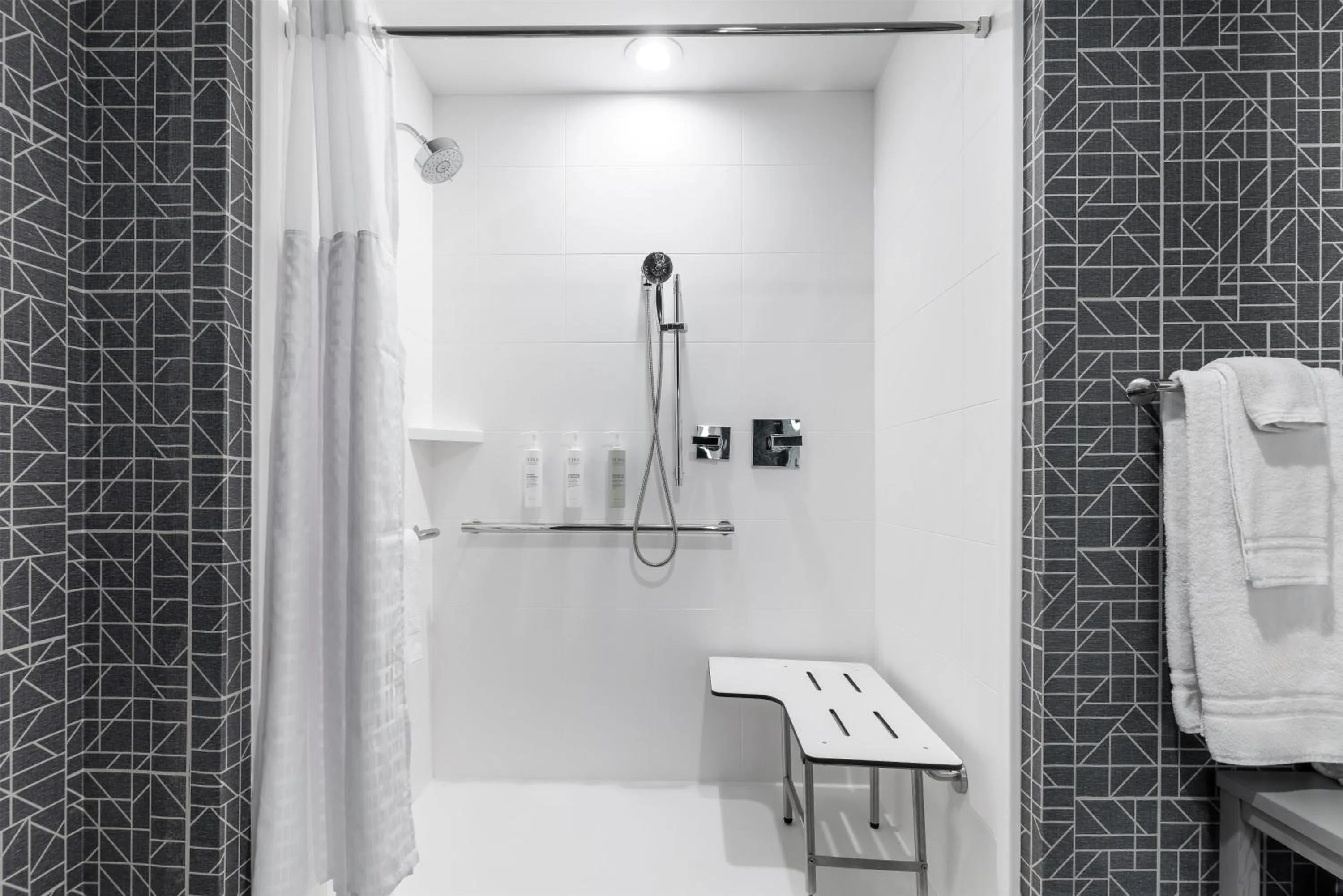 Bathroom in Homewood Suites By Hilton Austin Airport