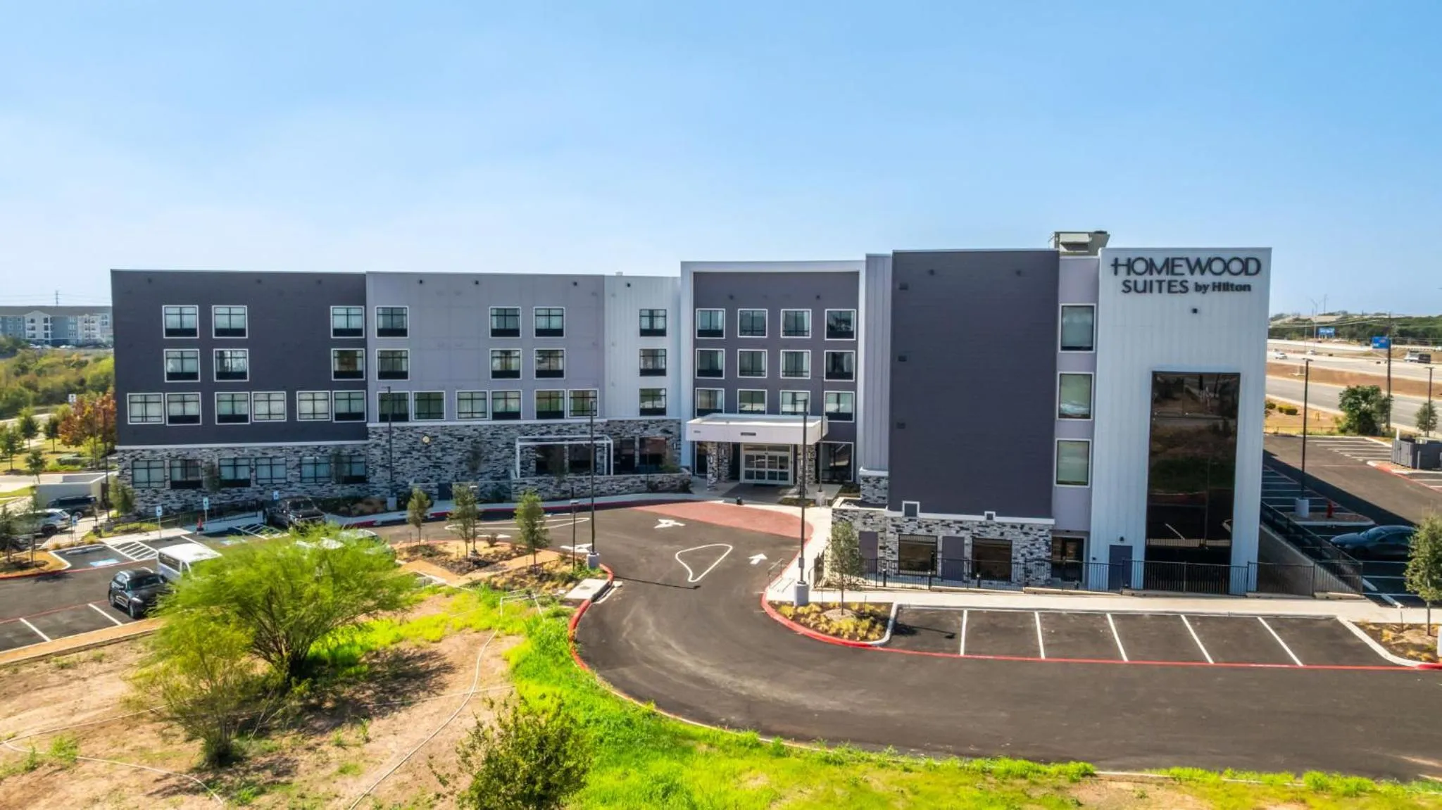 Property building in Homewood Suites By Hilton Austin Airport