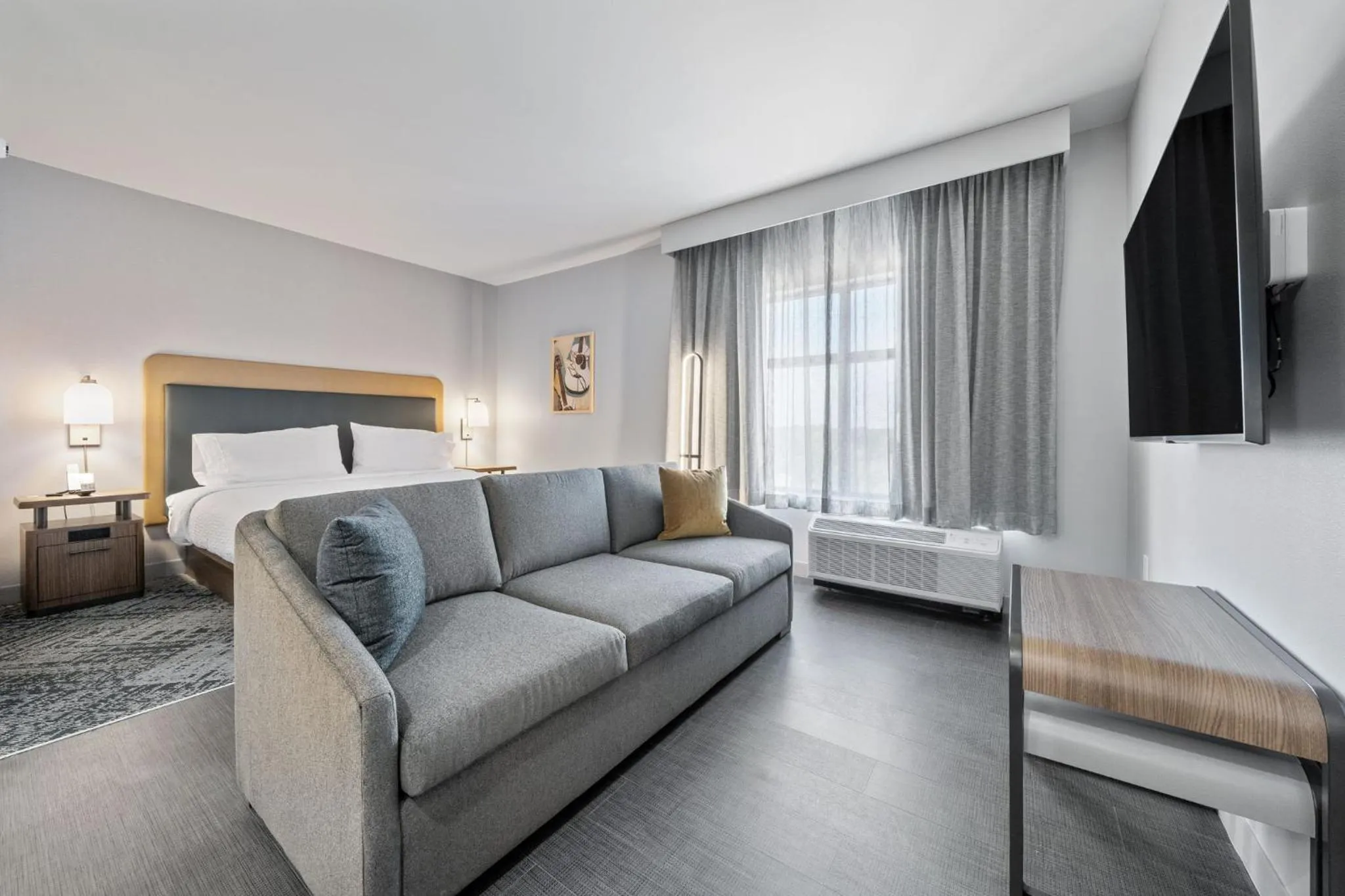 Bed in Homewood Suites By Hilton Austin Airport