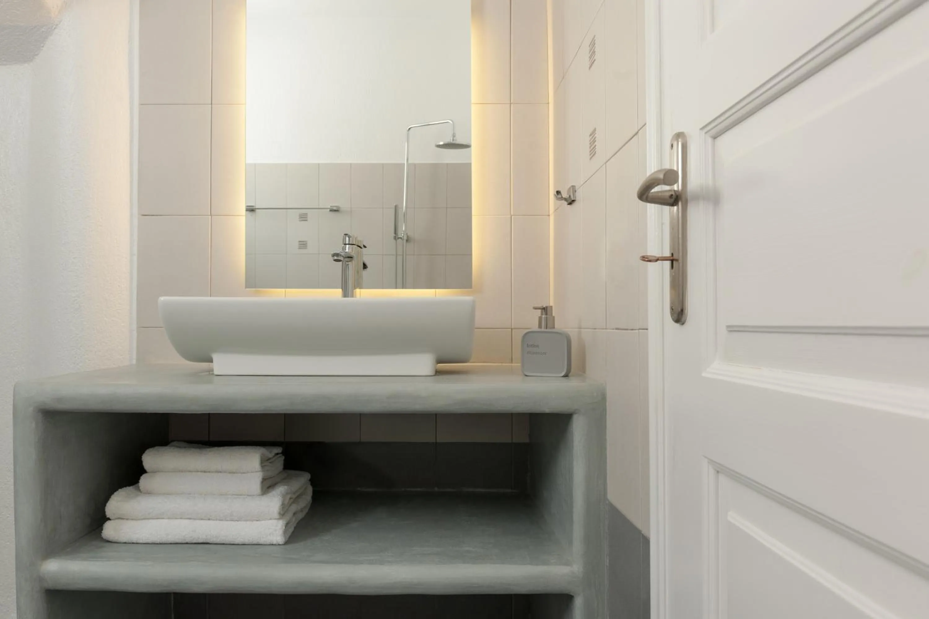 Bathroom in Katharos Pool Villas