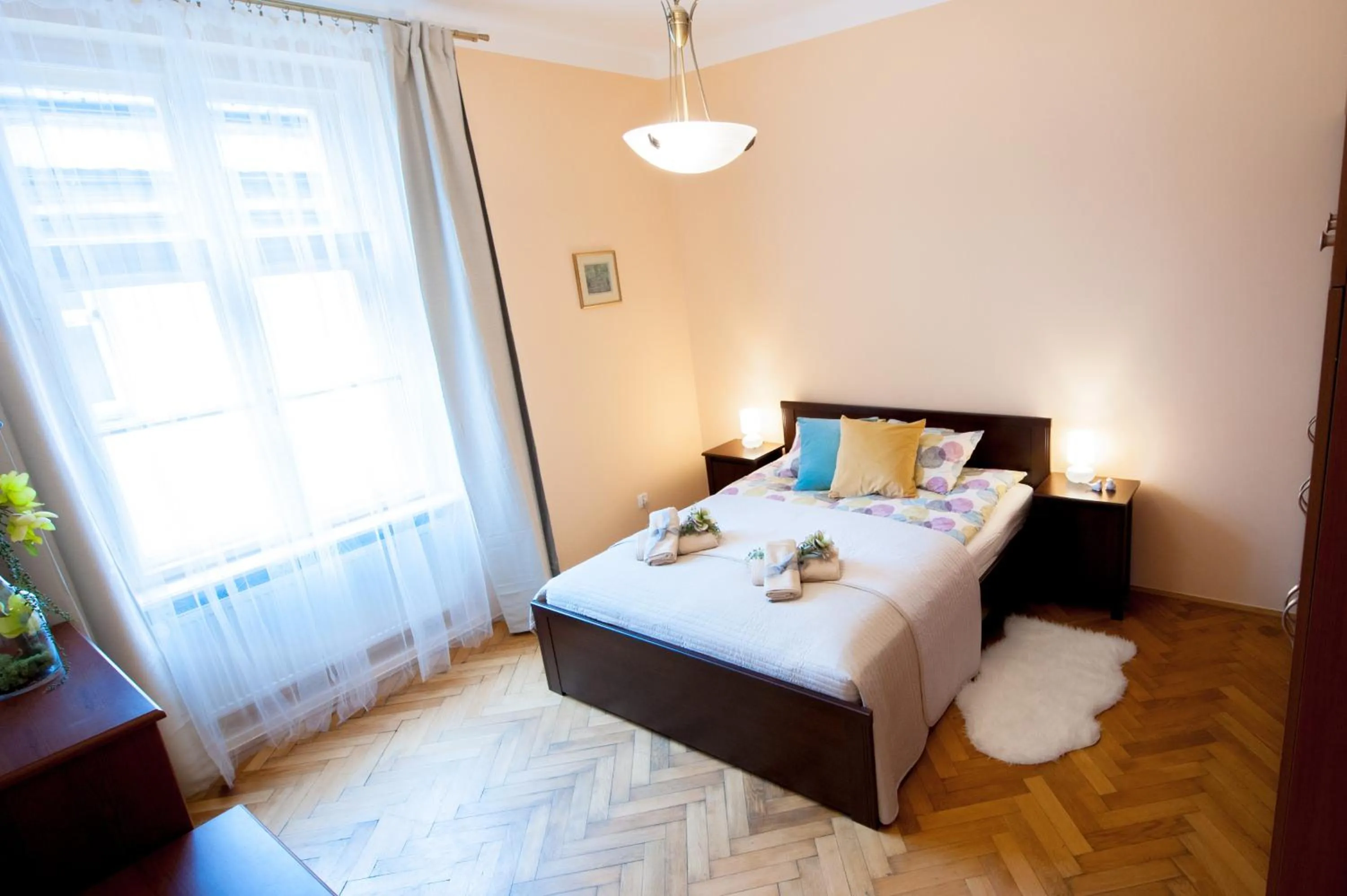 Bedroom, Bed in Apartments Roman