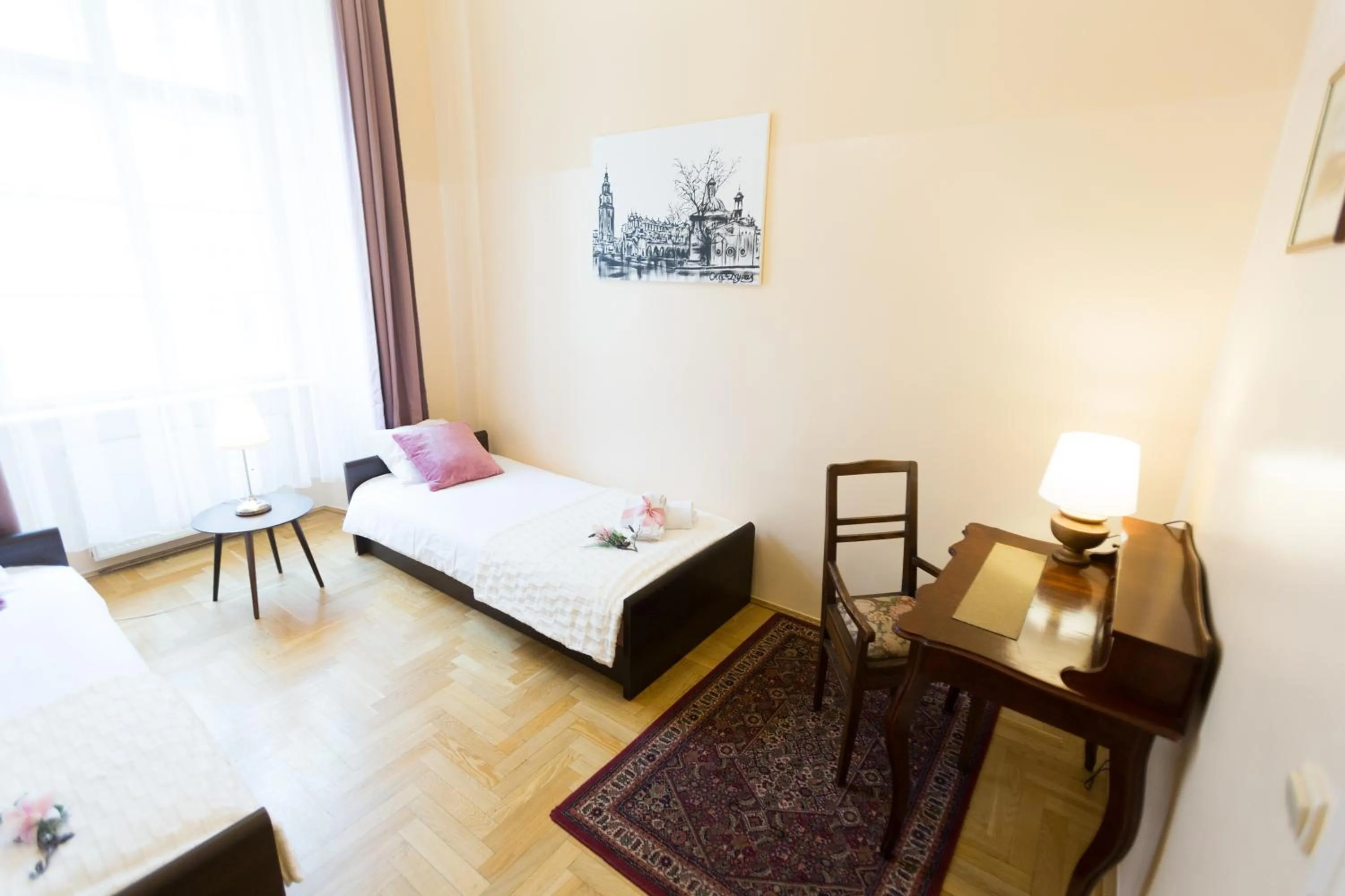 Bedroom, Bed in Apartments Roman