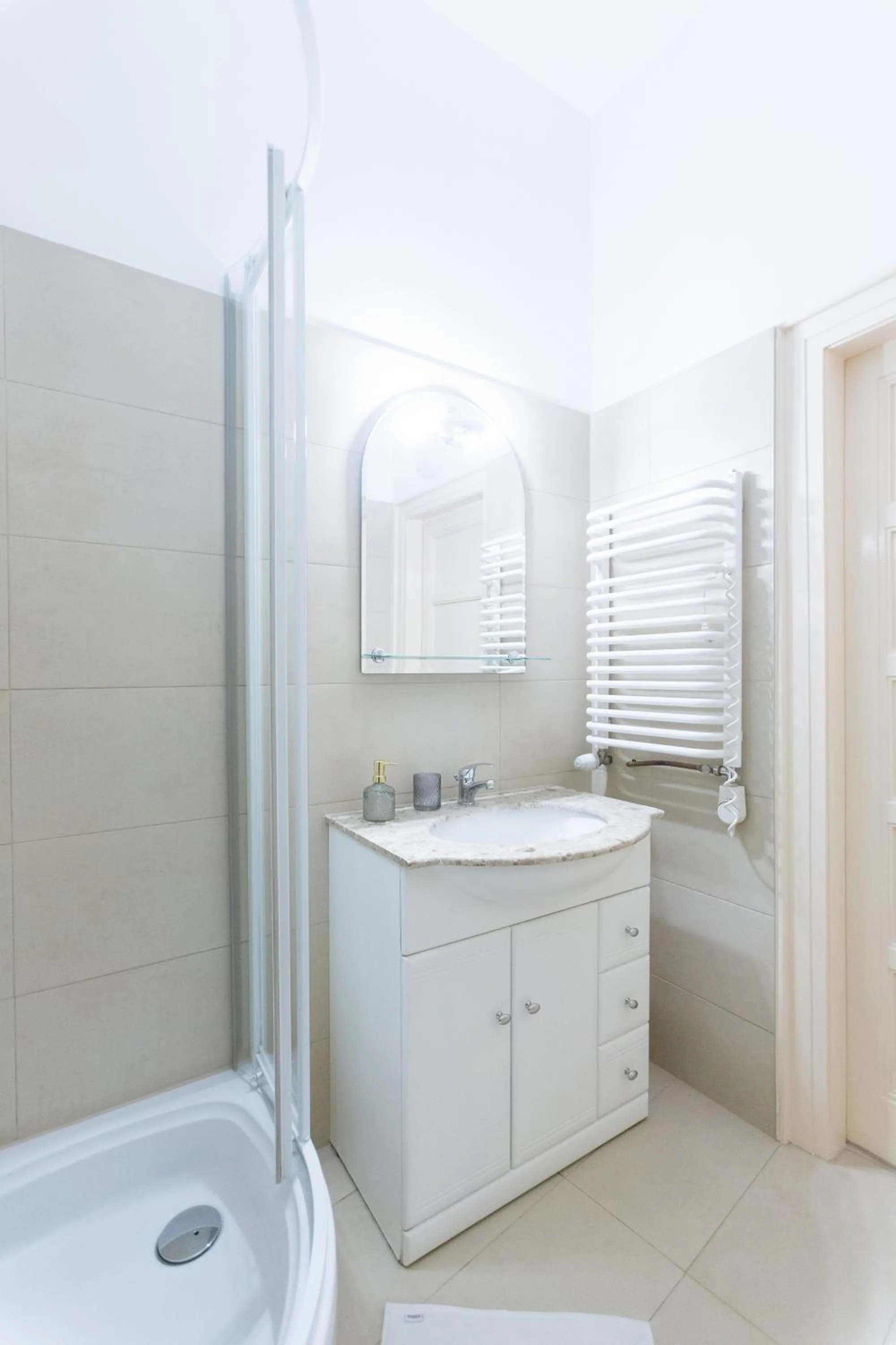 Bathroom in Apartments Roman