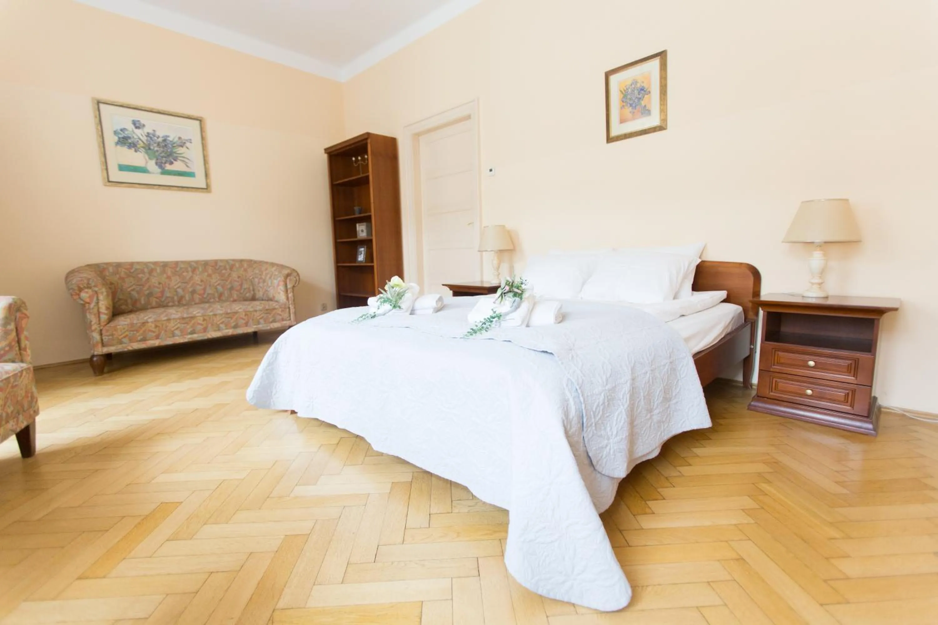 Bed in Apartments Roman