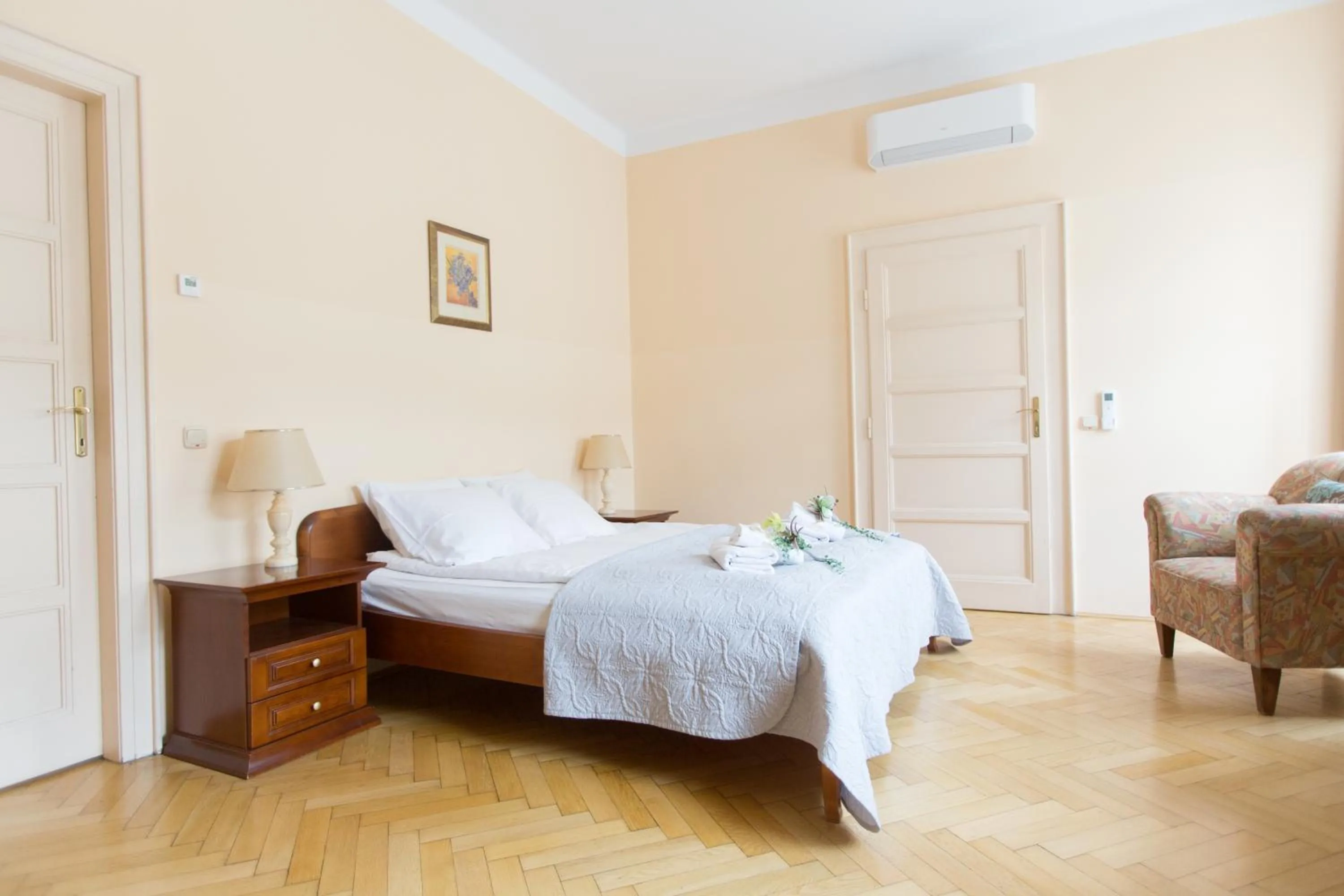 Bed in Apartments Roman