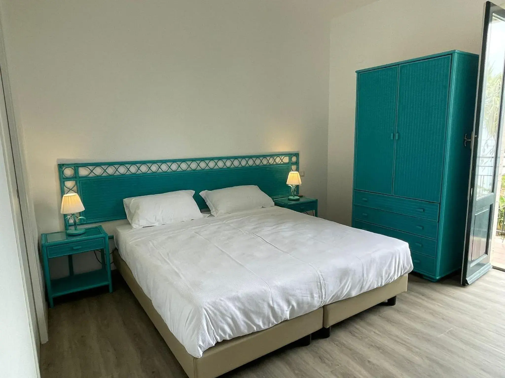 Superior Double or Twin Room with Sea View in Hotel Baia Delle Sirene Superior Double or Twin Room with Sea View in Hotel Baia Delle Sirene
