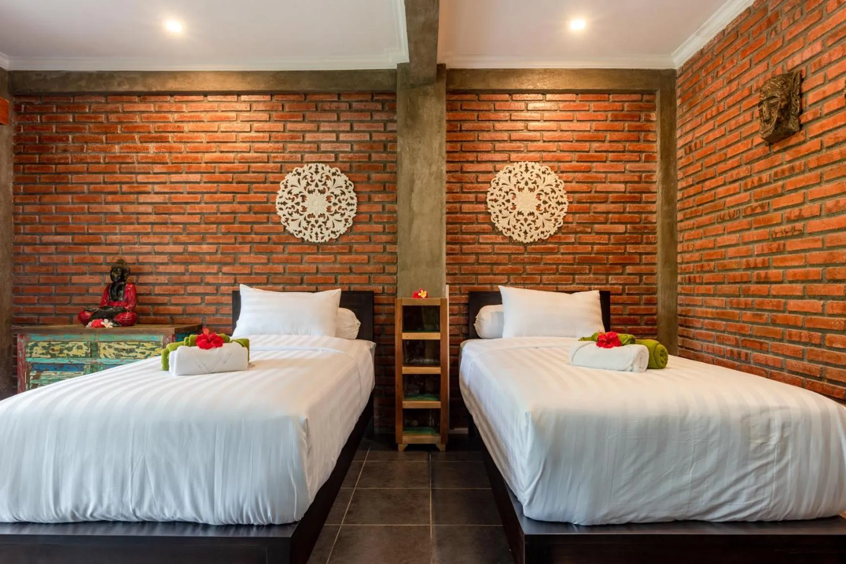 Bed in Alamanda Lovina Resort