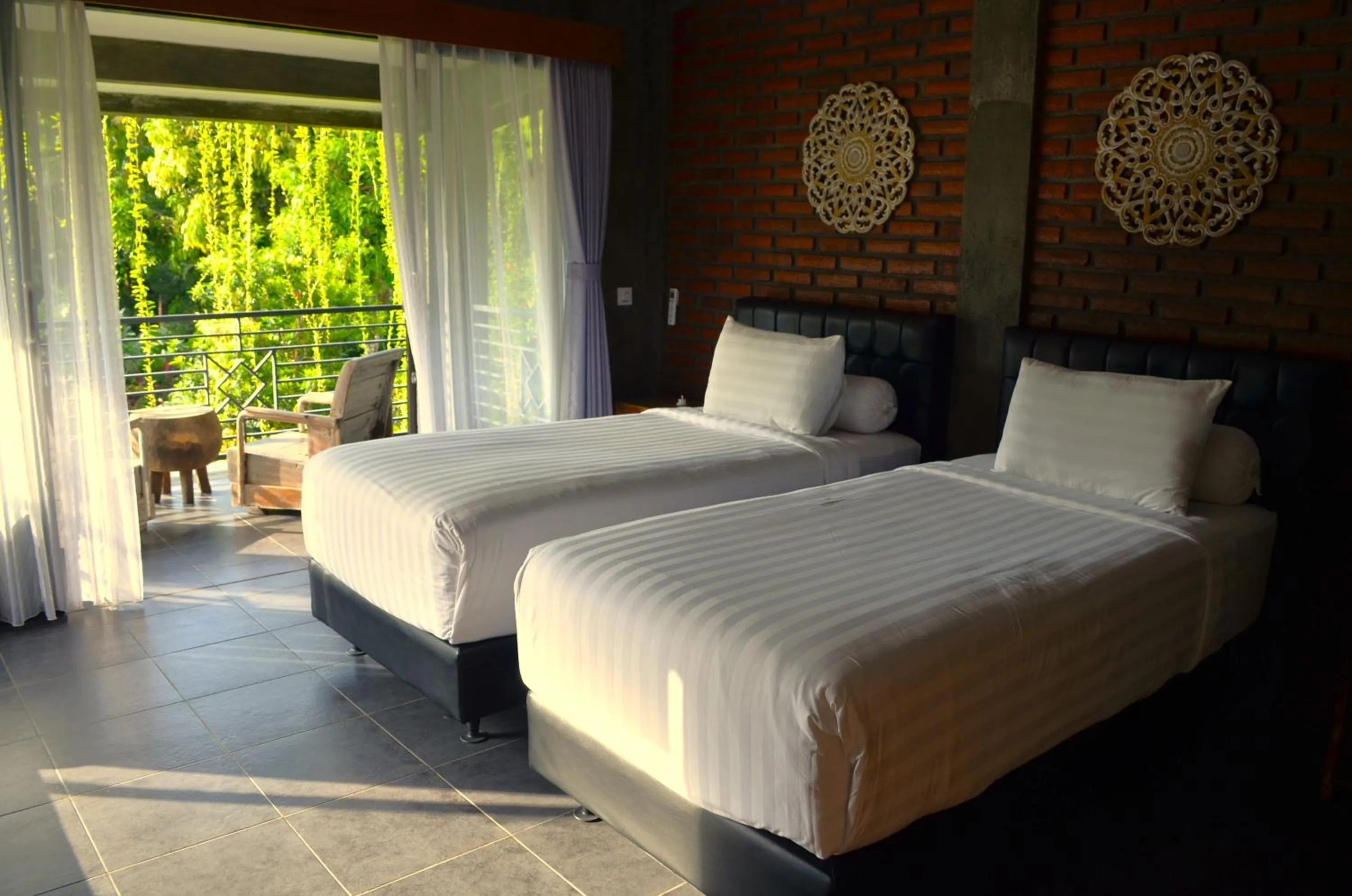 Bedroom, Bed in Alamanda Lovina Resort