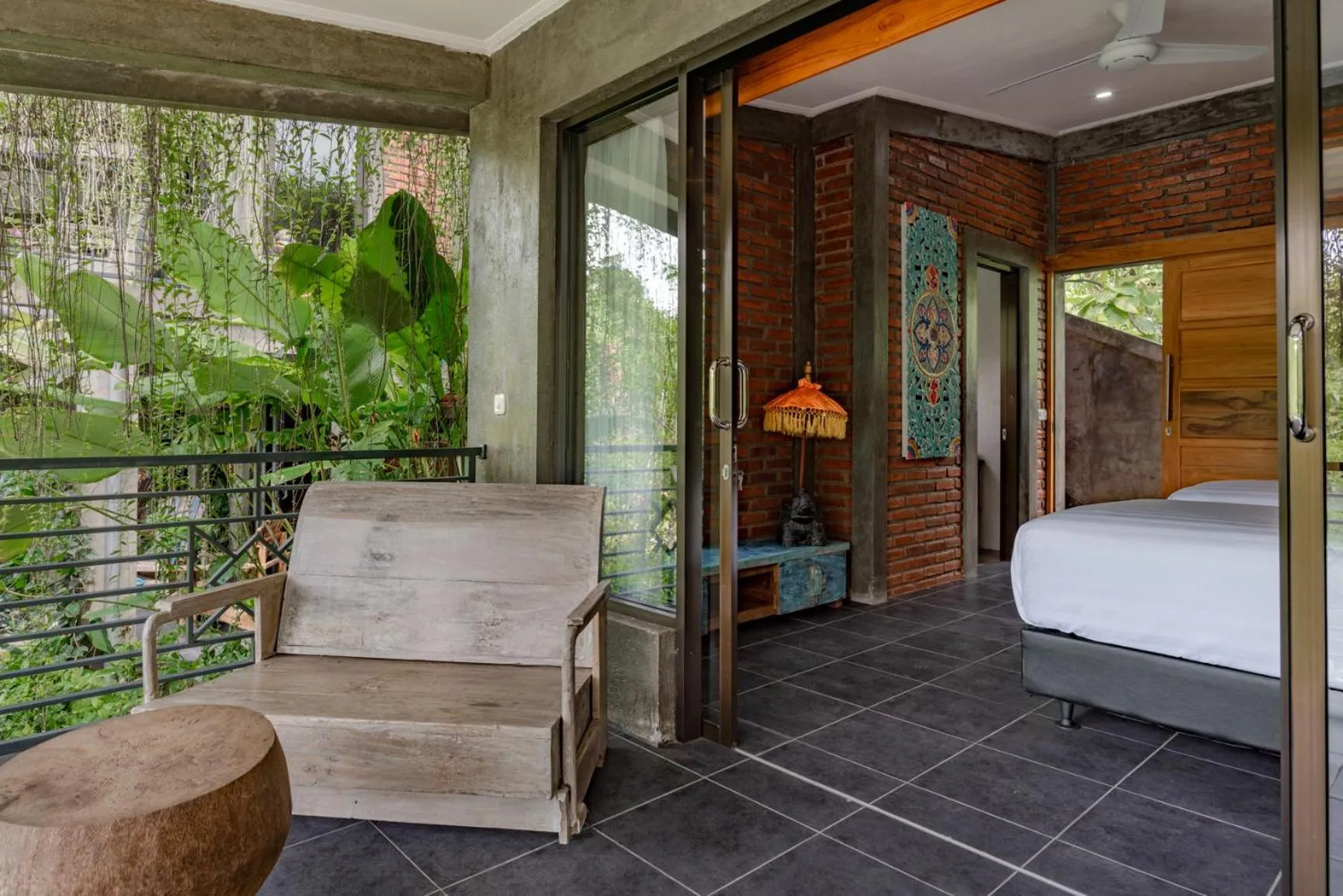 Bed in Alamanda Lovina Resort