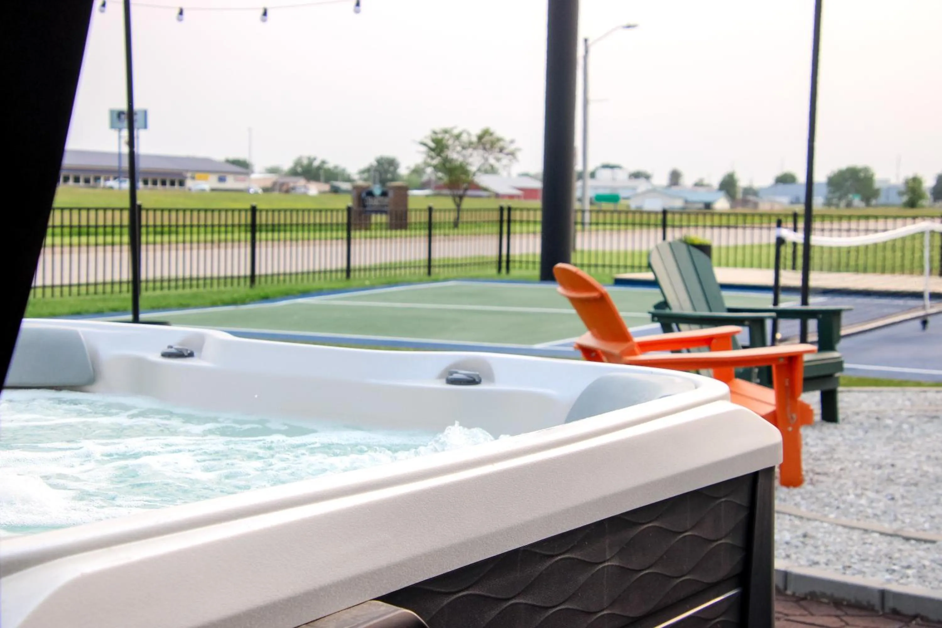 Patio in Hotel Pommier Chariton