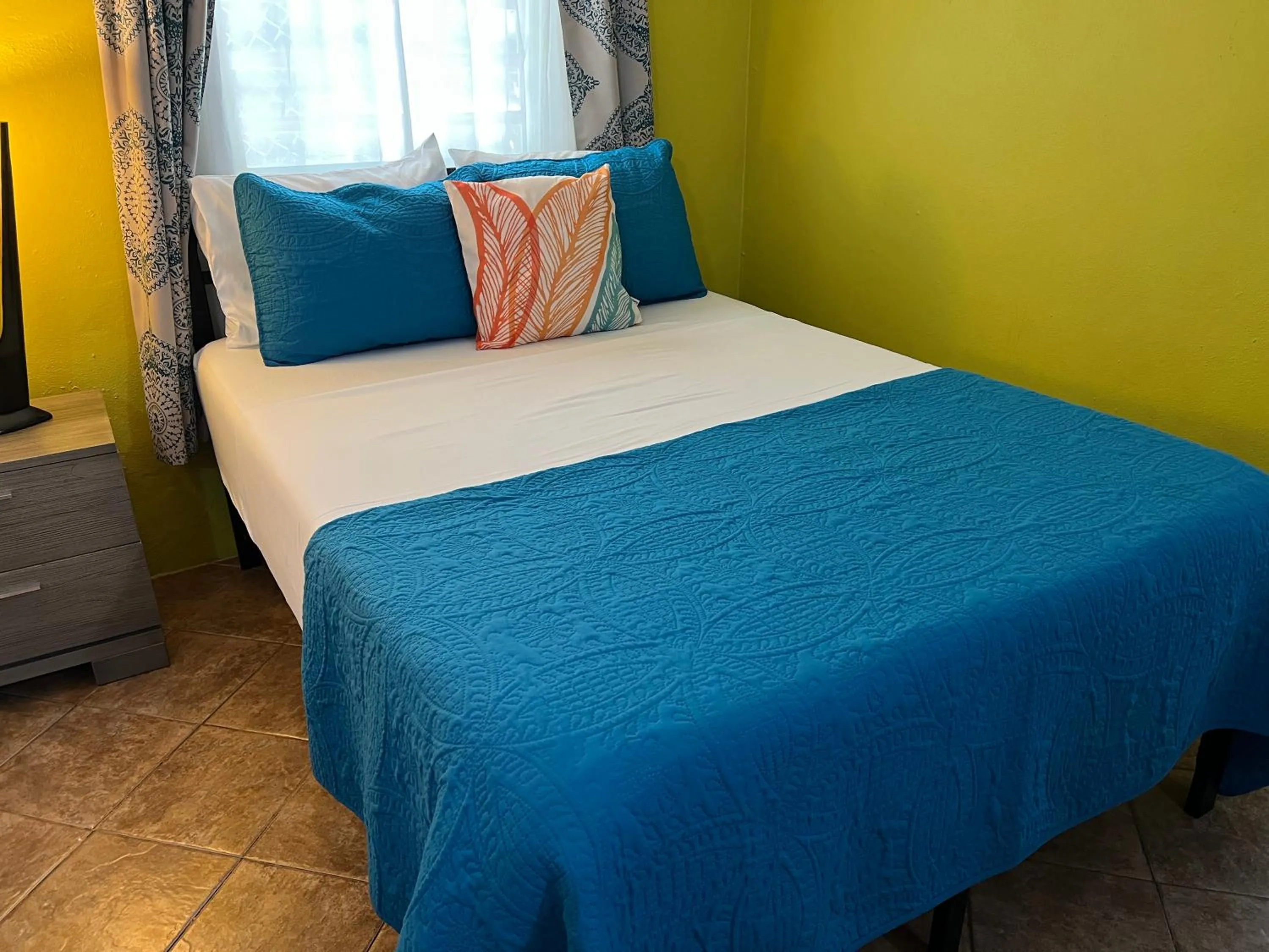 Bed in The Vieques Guesthouse