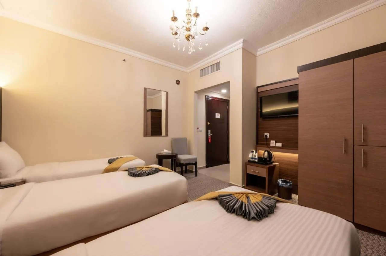 Bed in Maysan AL Taqwa