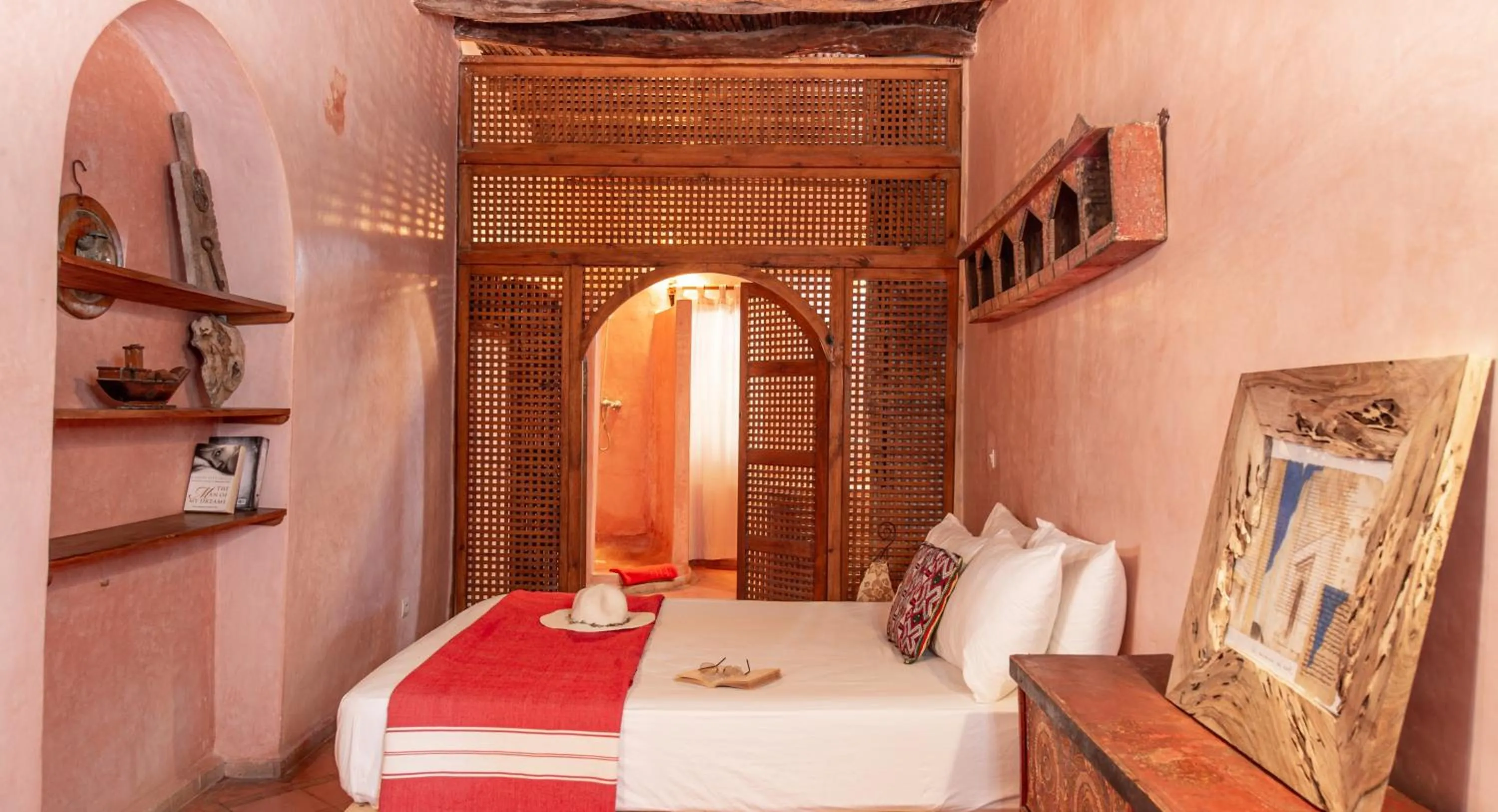 Photo of the whole room, Bed in Dar Cherazade & spa