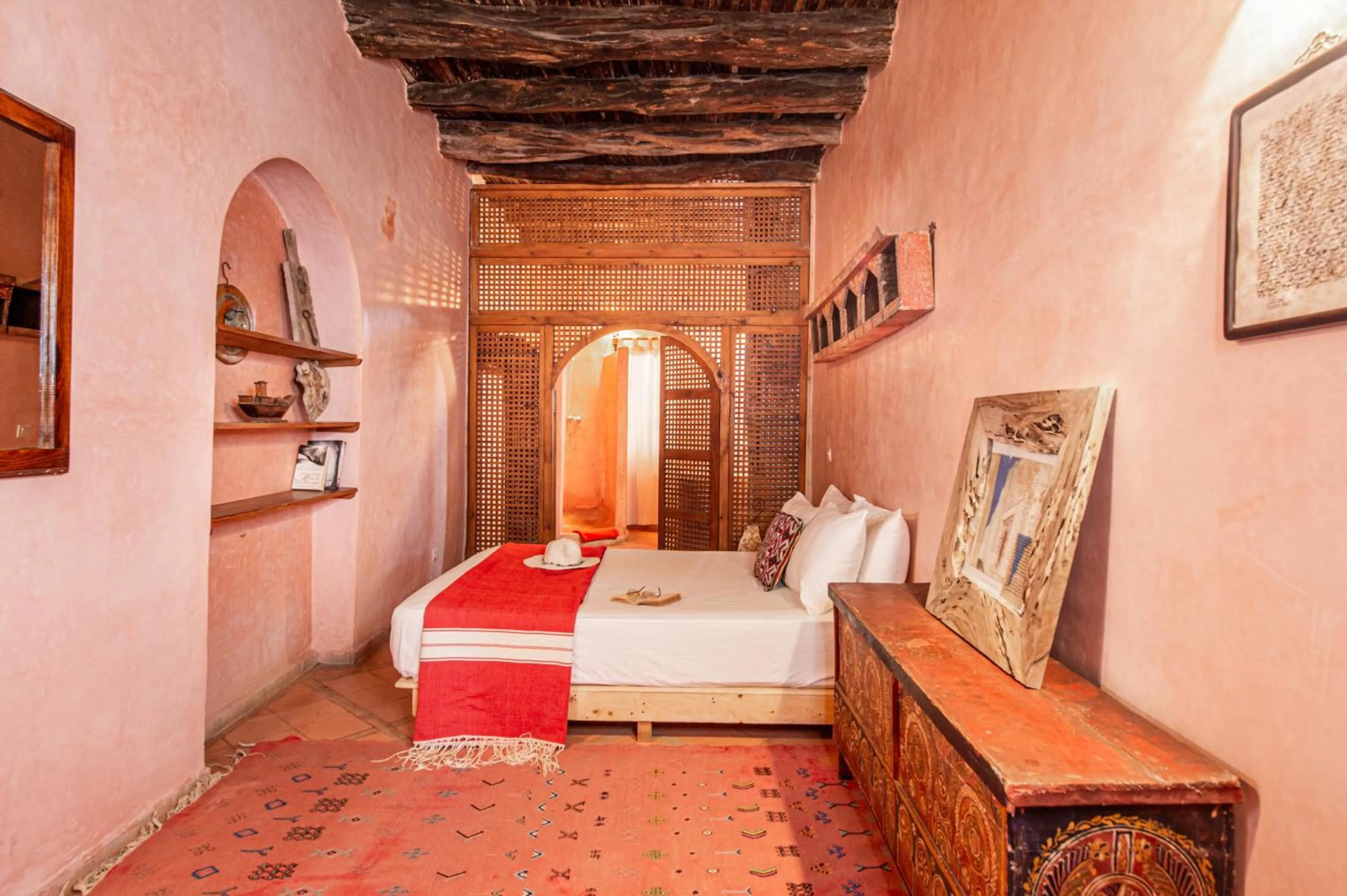 Photo of the whole room, Bed in Dar Cherazade & spa