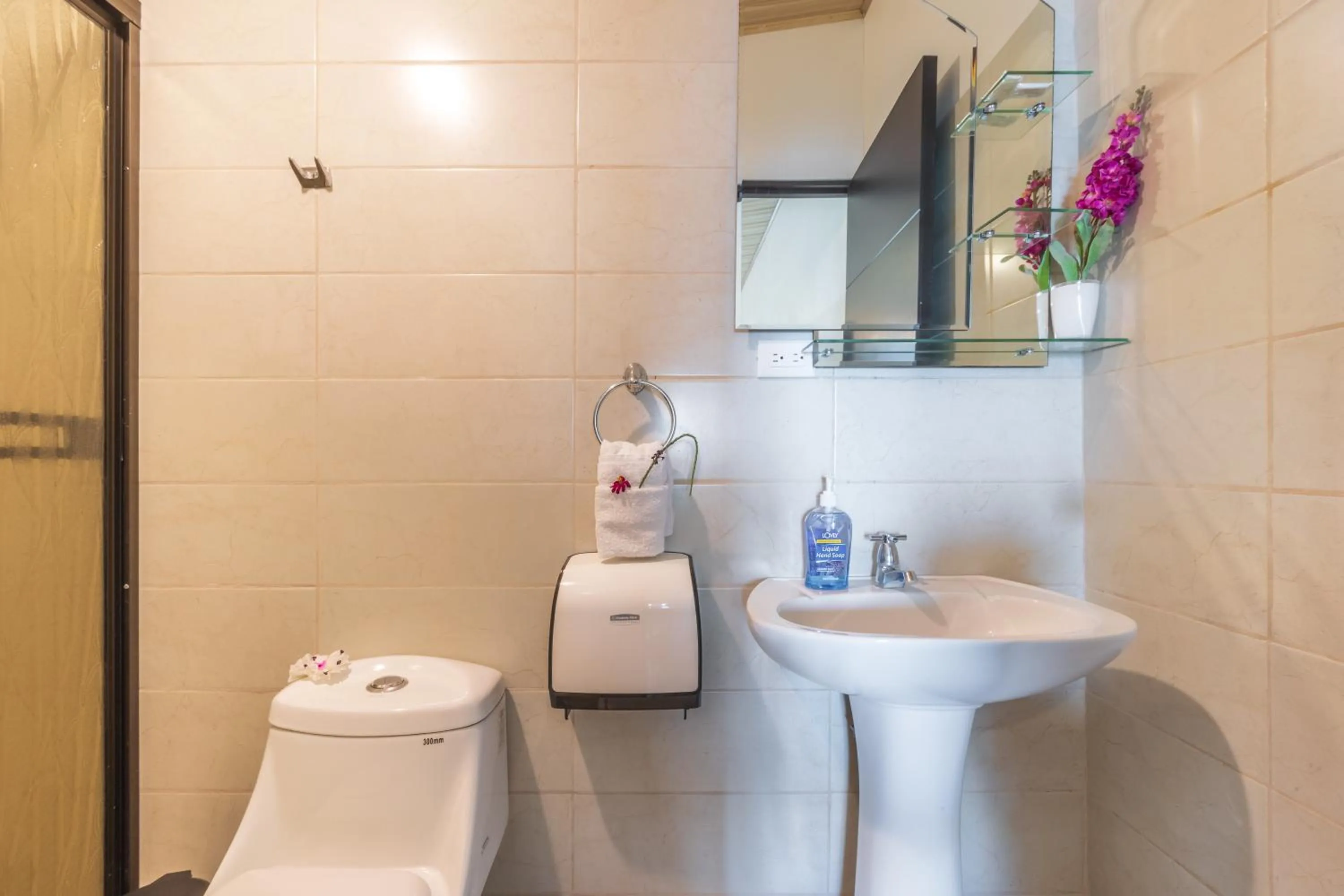 Bathroom in Hotel Villas de la Selva