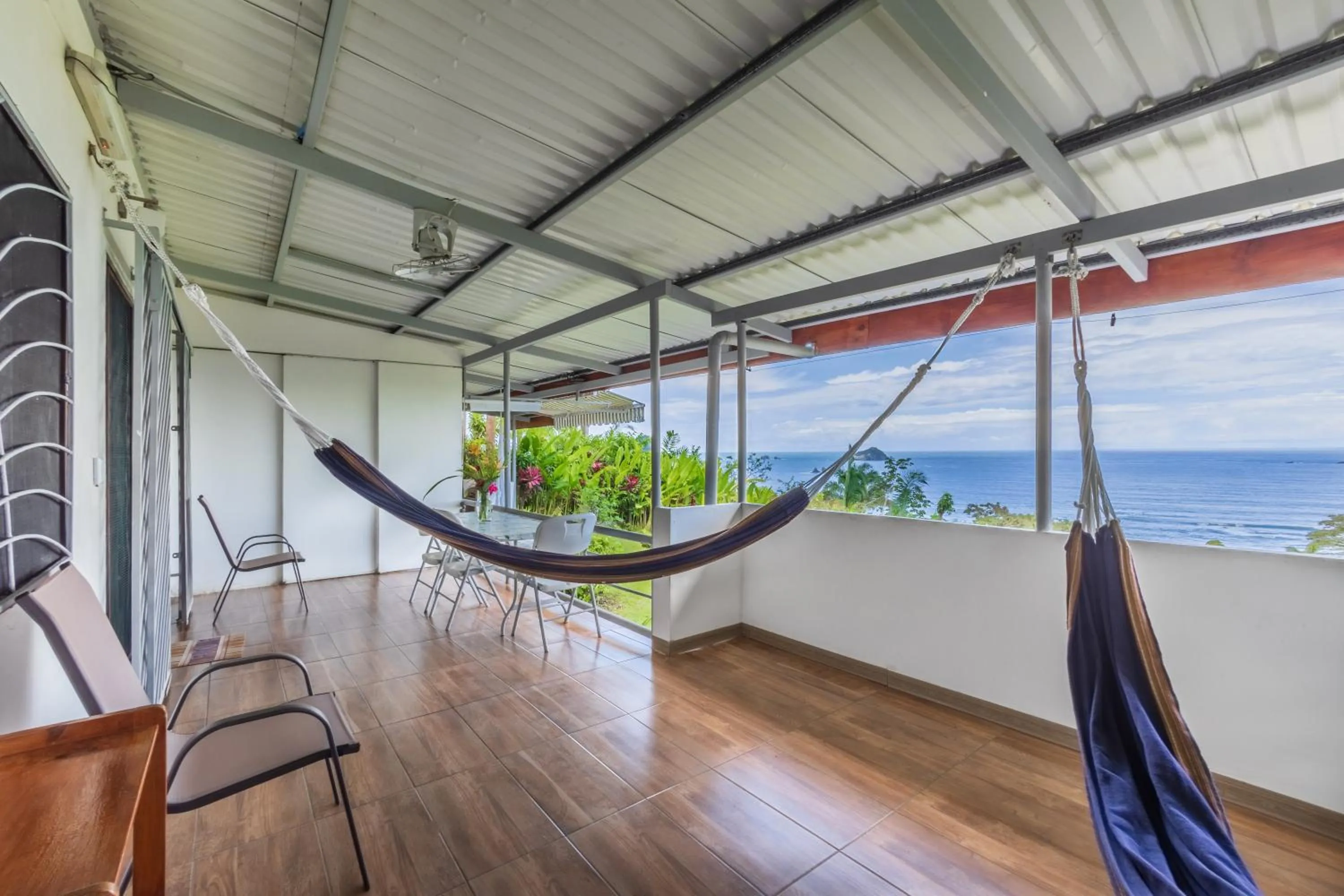 Day in Hotel Villas de la Selva