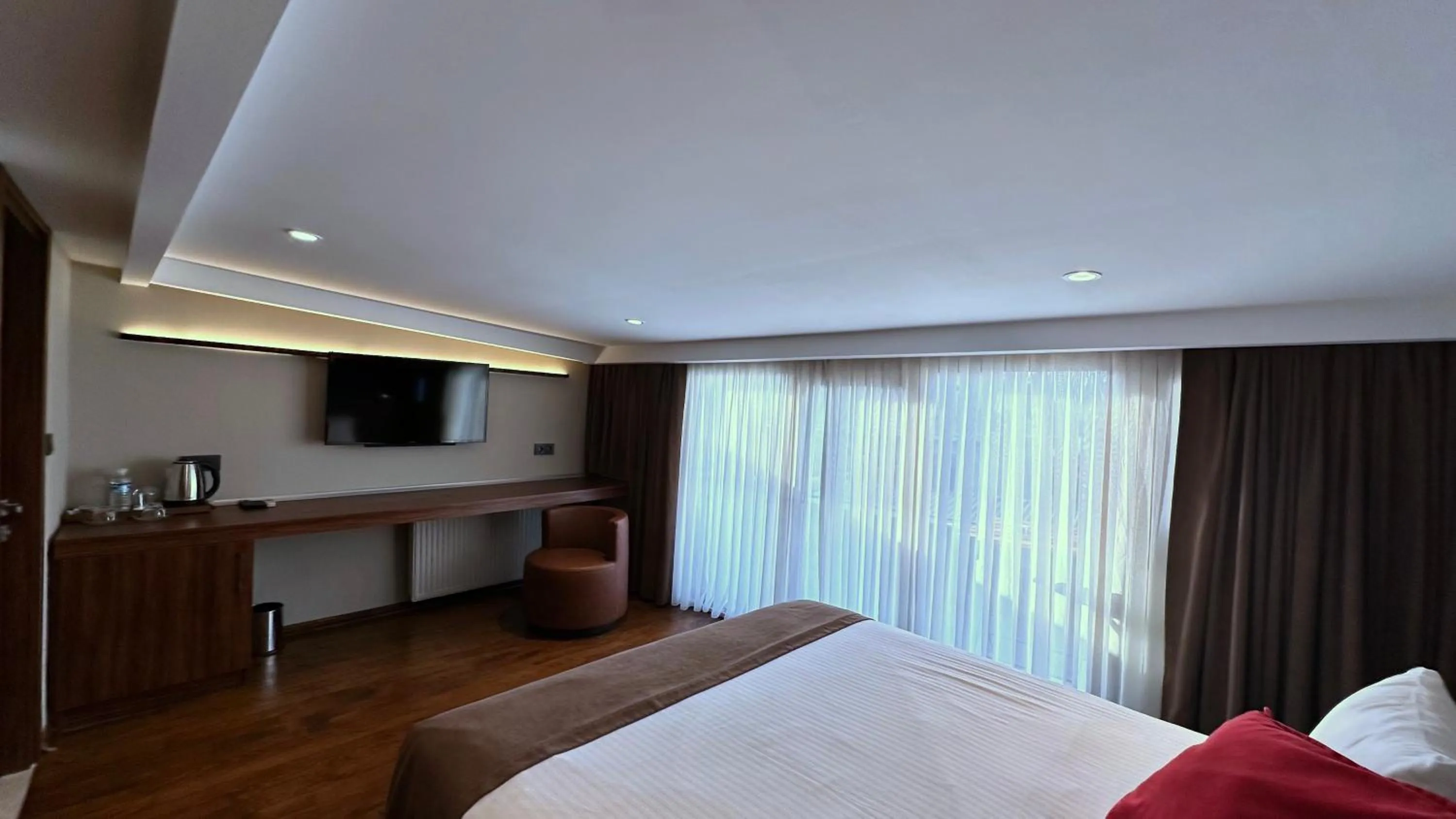 TV and multimedia, Bed in Snog Rooms & Suites