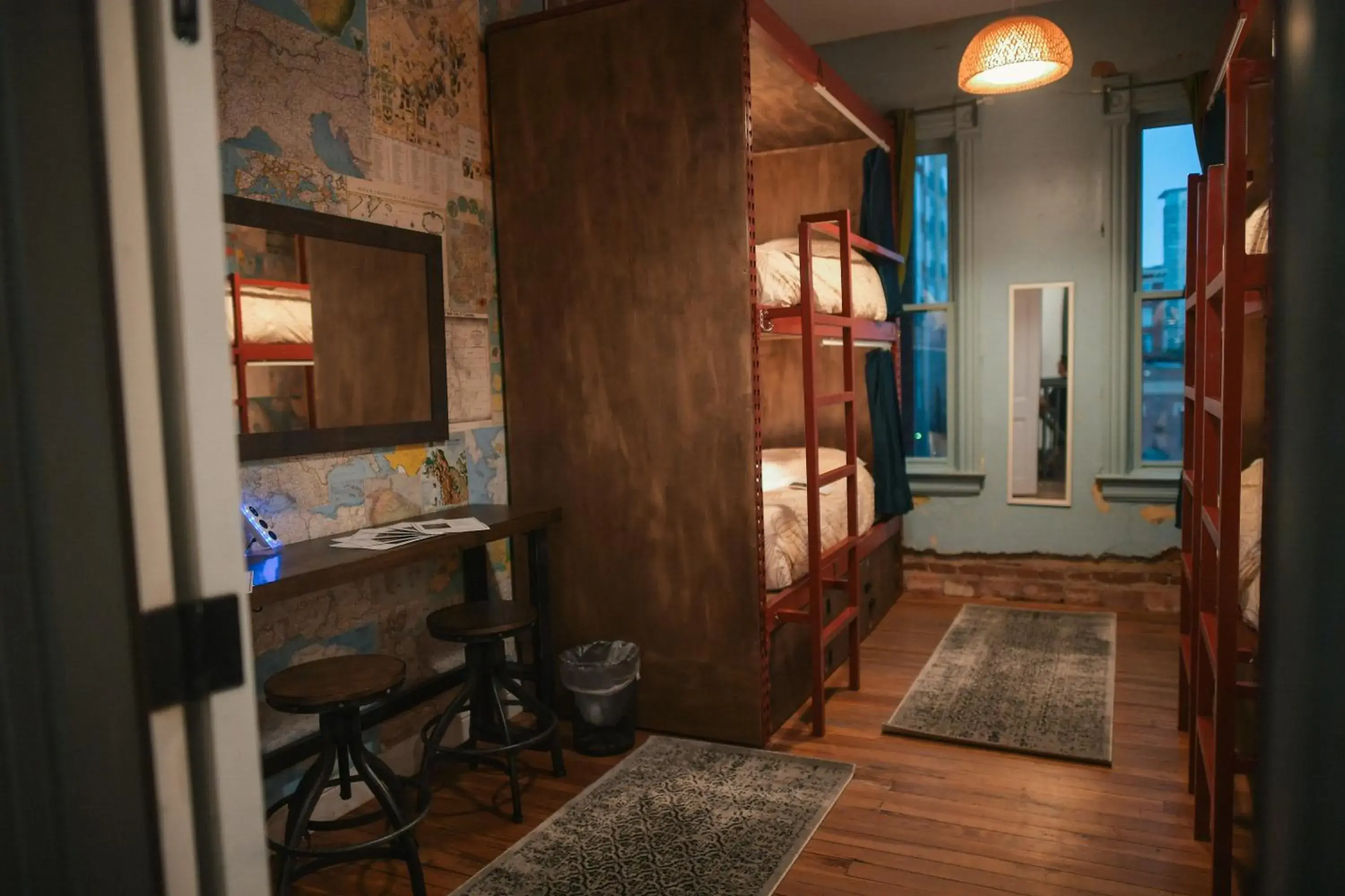 Premium Bed in 6-Bed Female Dormitory Room in Hostel Fish Premium Bed in 6-Bed Female Dormitory Room in Hostel Fish