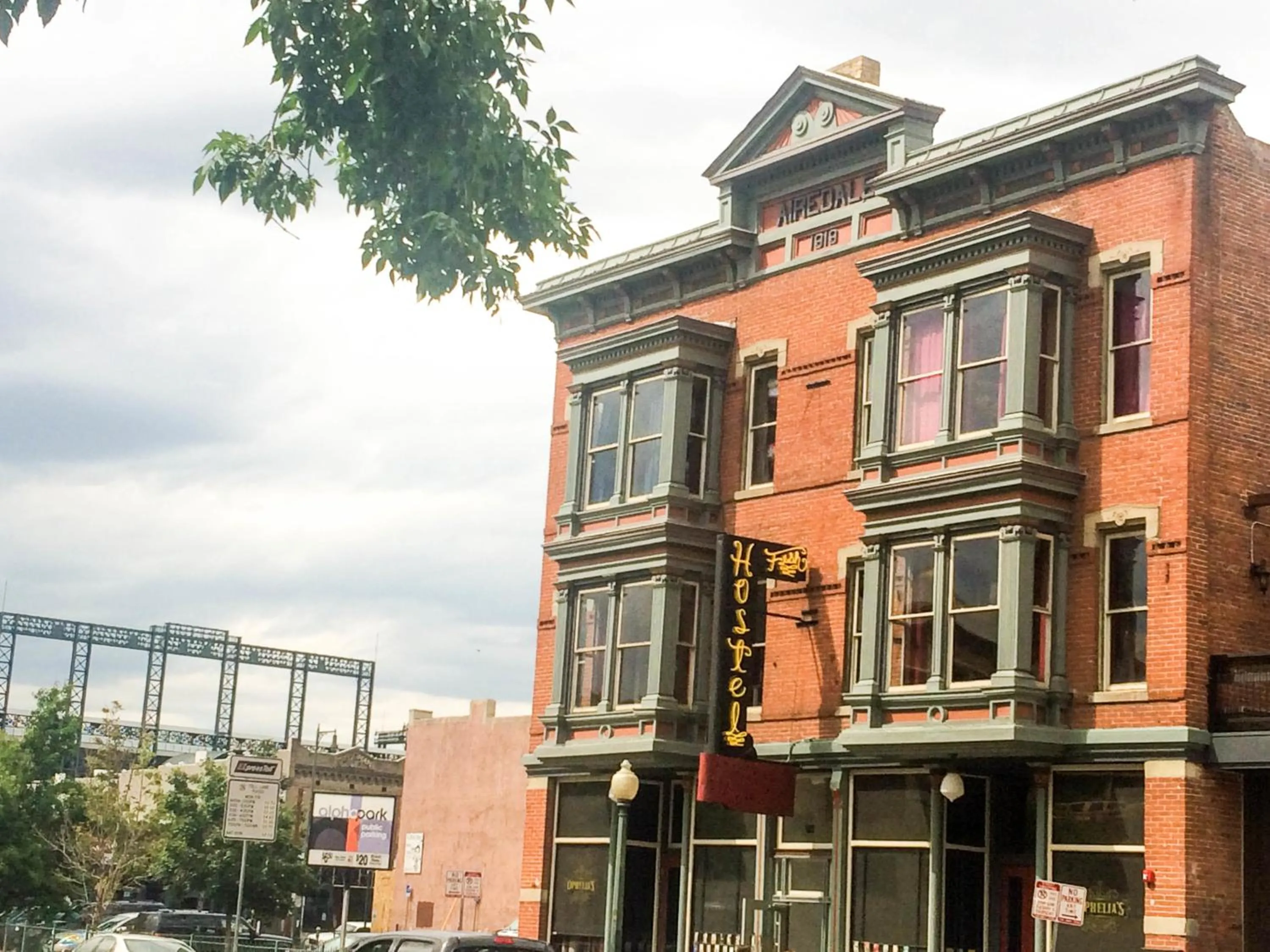 Facade/entrance in Hostel Fish