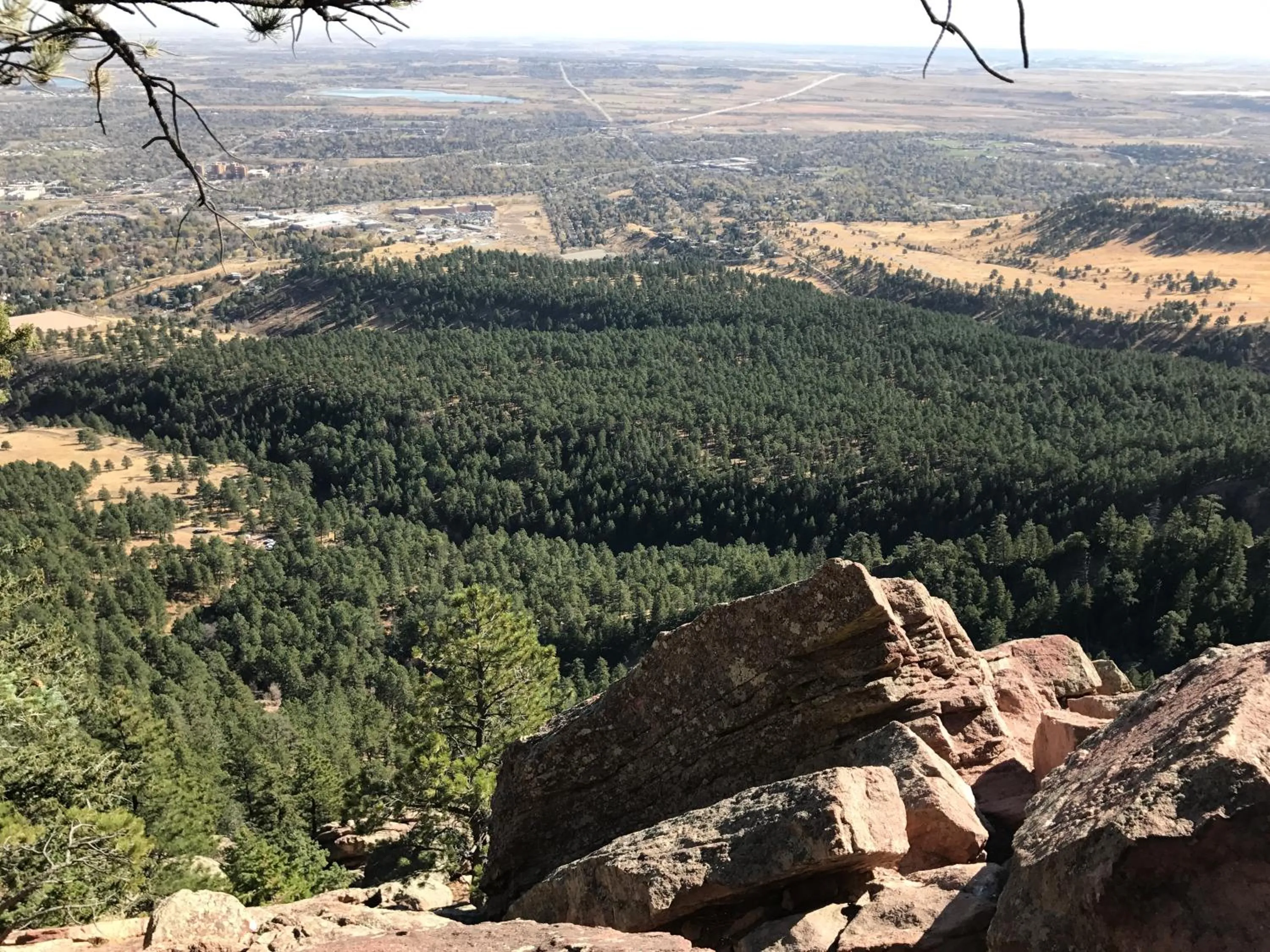 Hiking in Hostel Fish