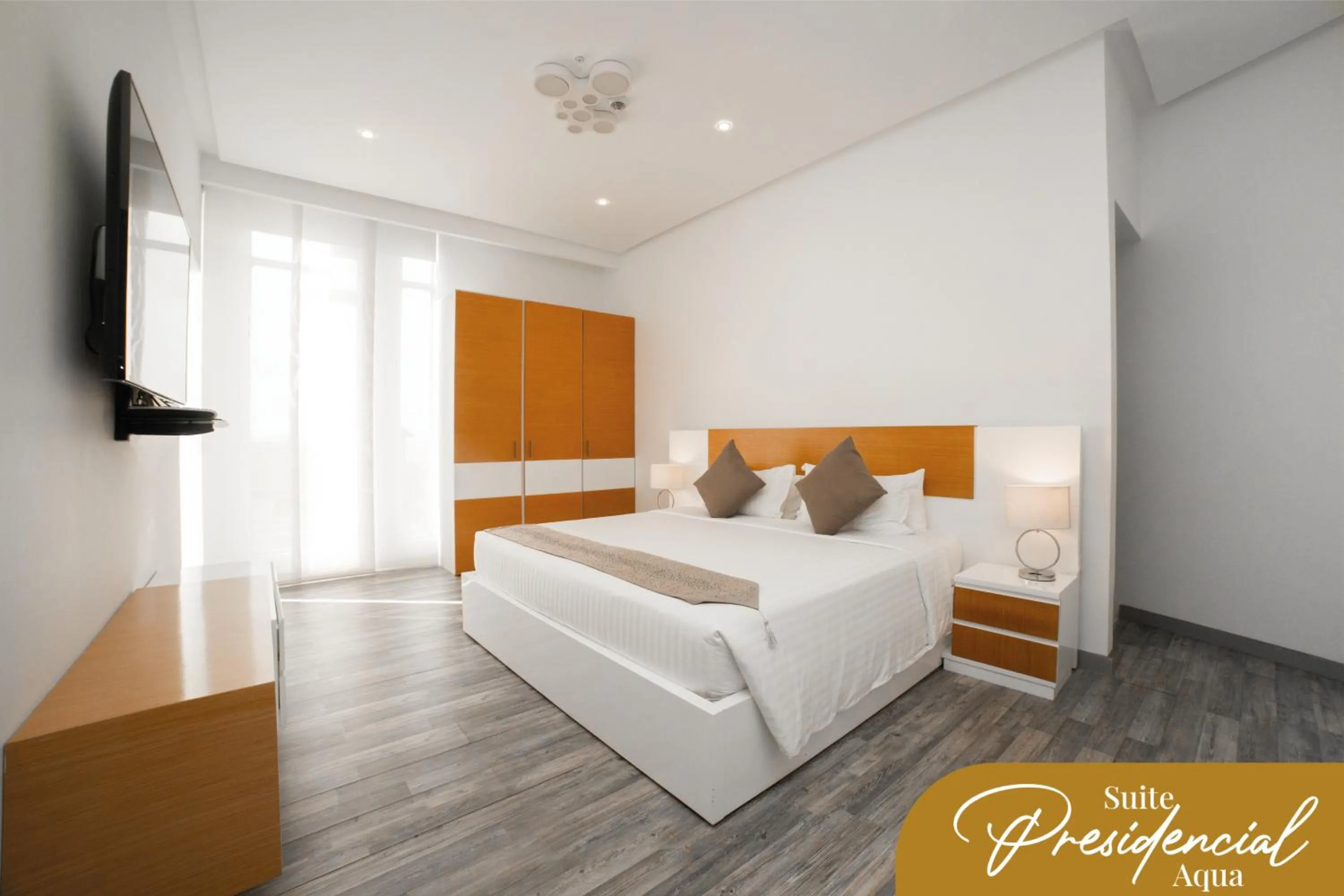 Bedroom, Bed in Punta Diamante Premium Hotel