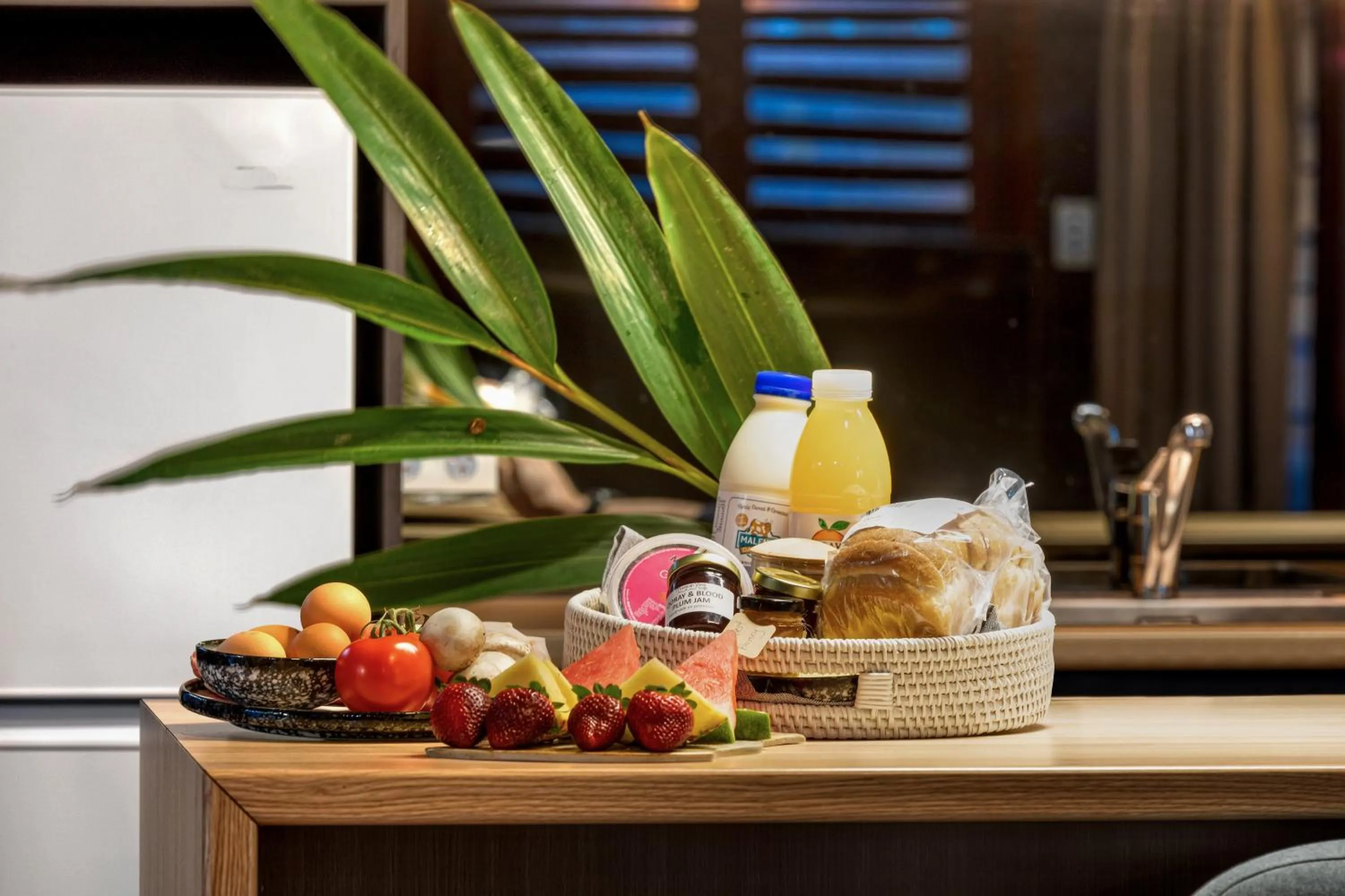 Breakfast in Jandar Retreat Maleny